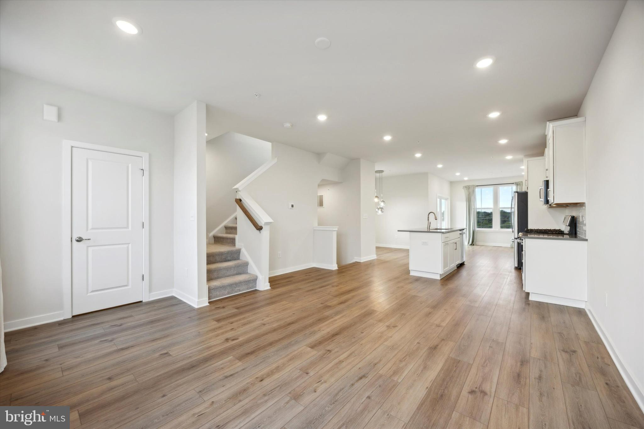 VILLAGES AT CHESTER SPRINGS - Residential Lease