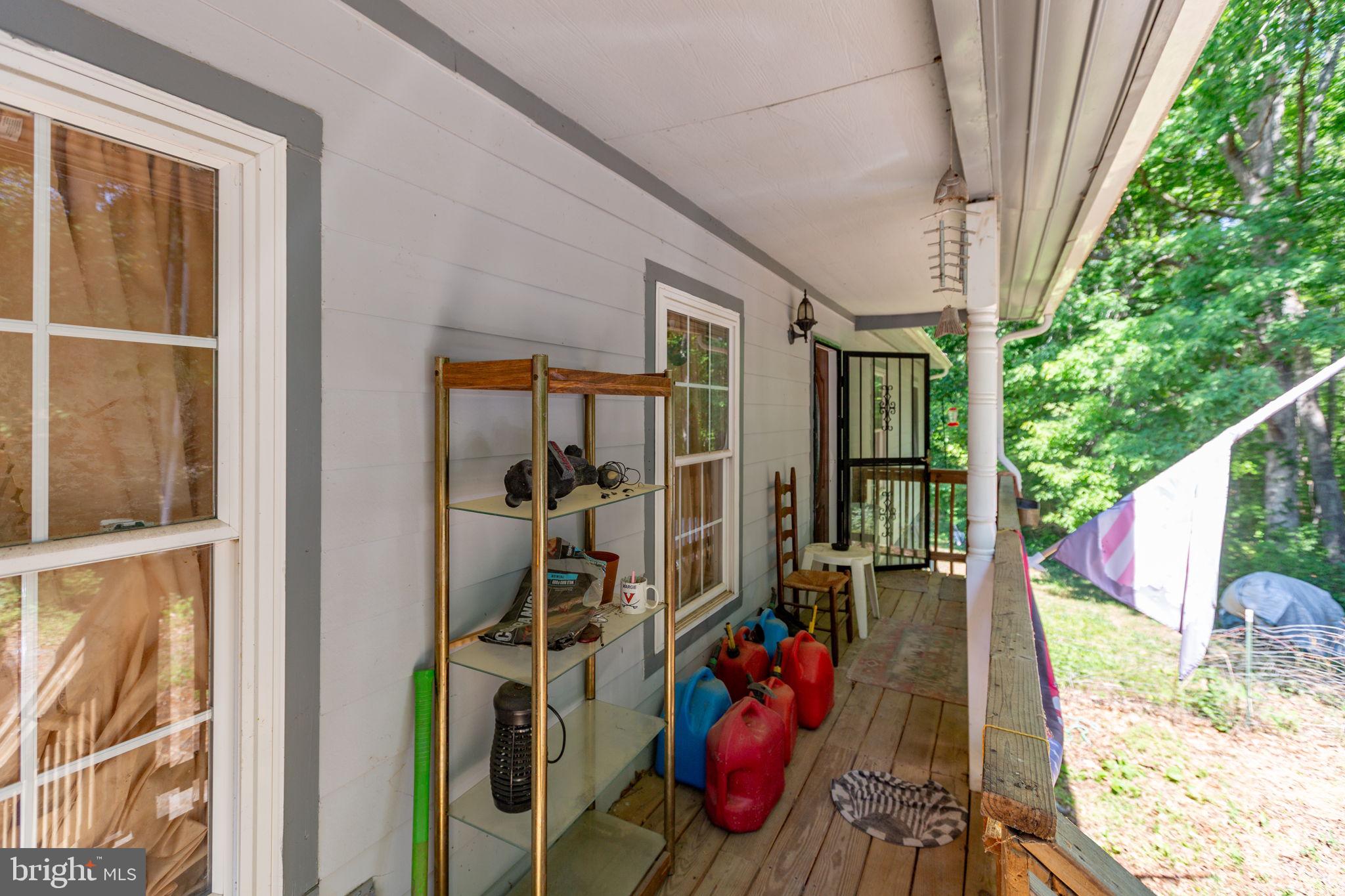 5942 STANFIELD ROAD