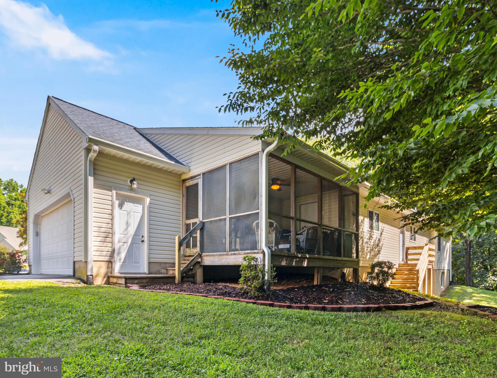 3750 ELBERTA LANE