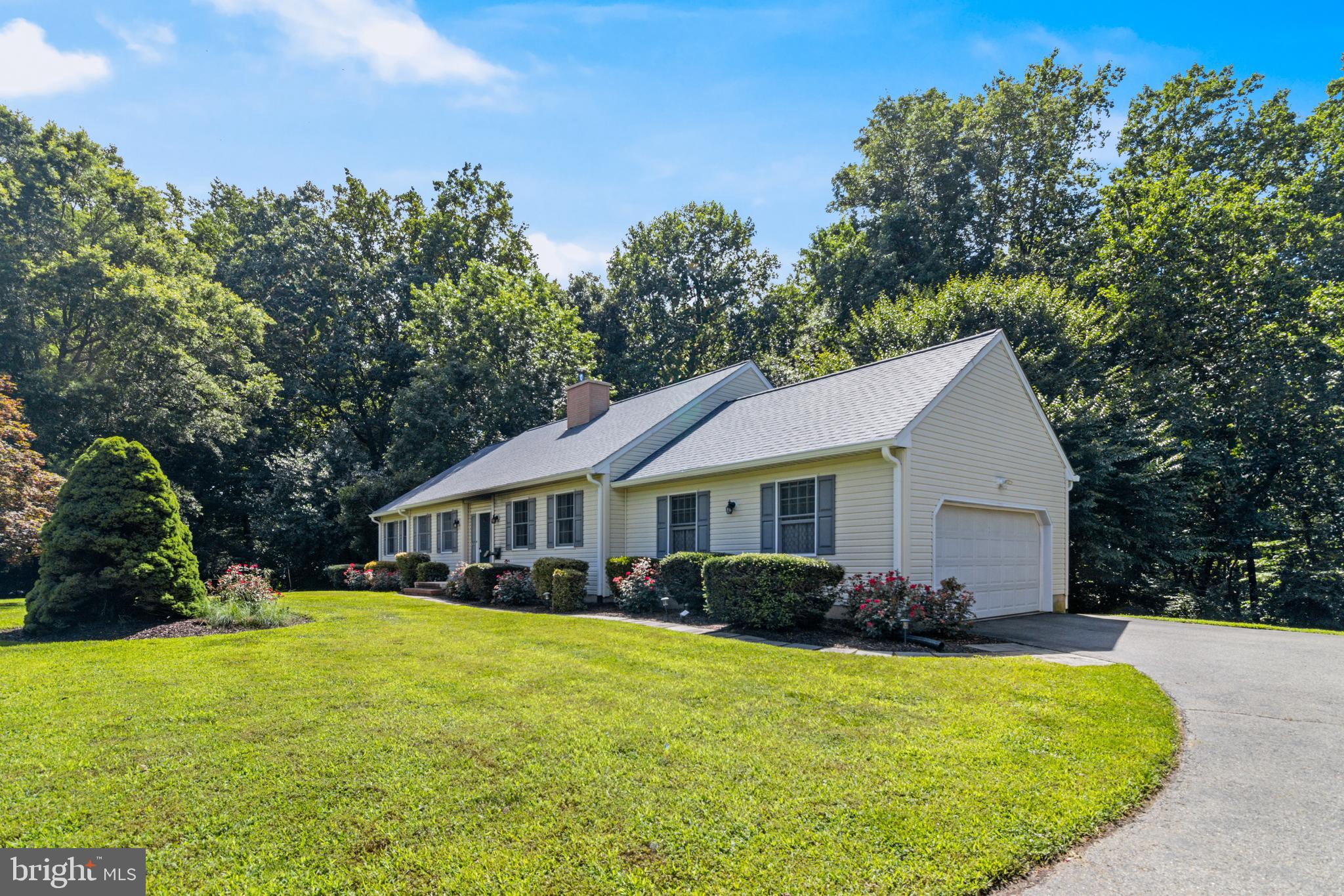 3750 ELBERTA LANE