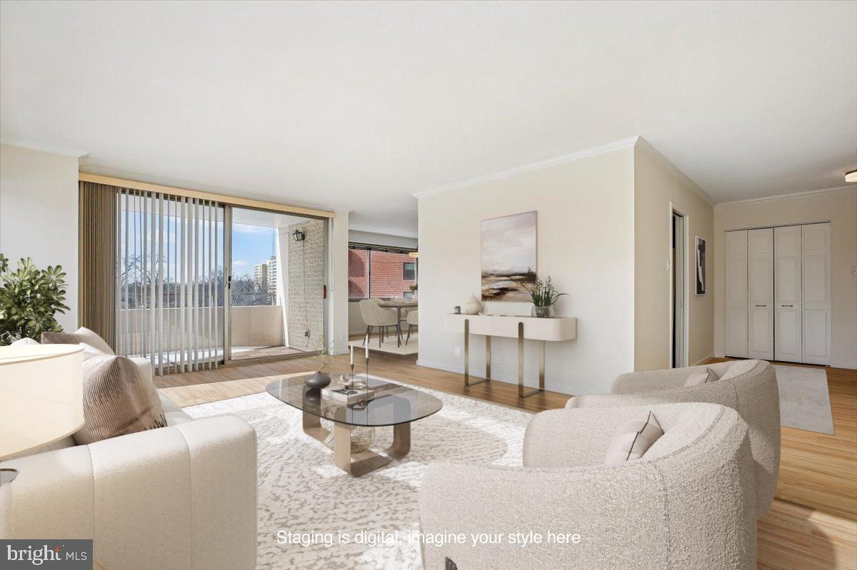 CHEVY CHASE - Residential