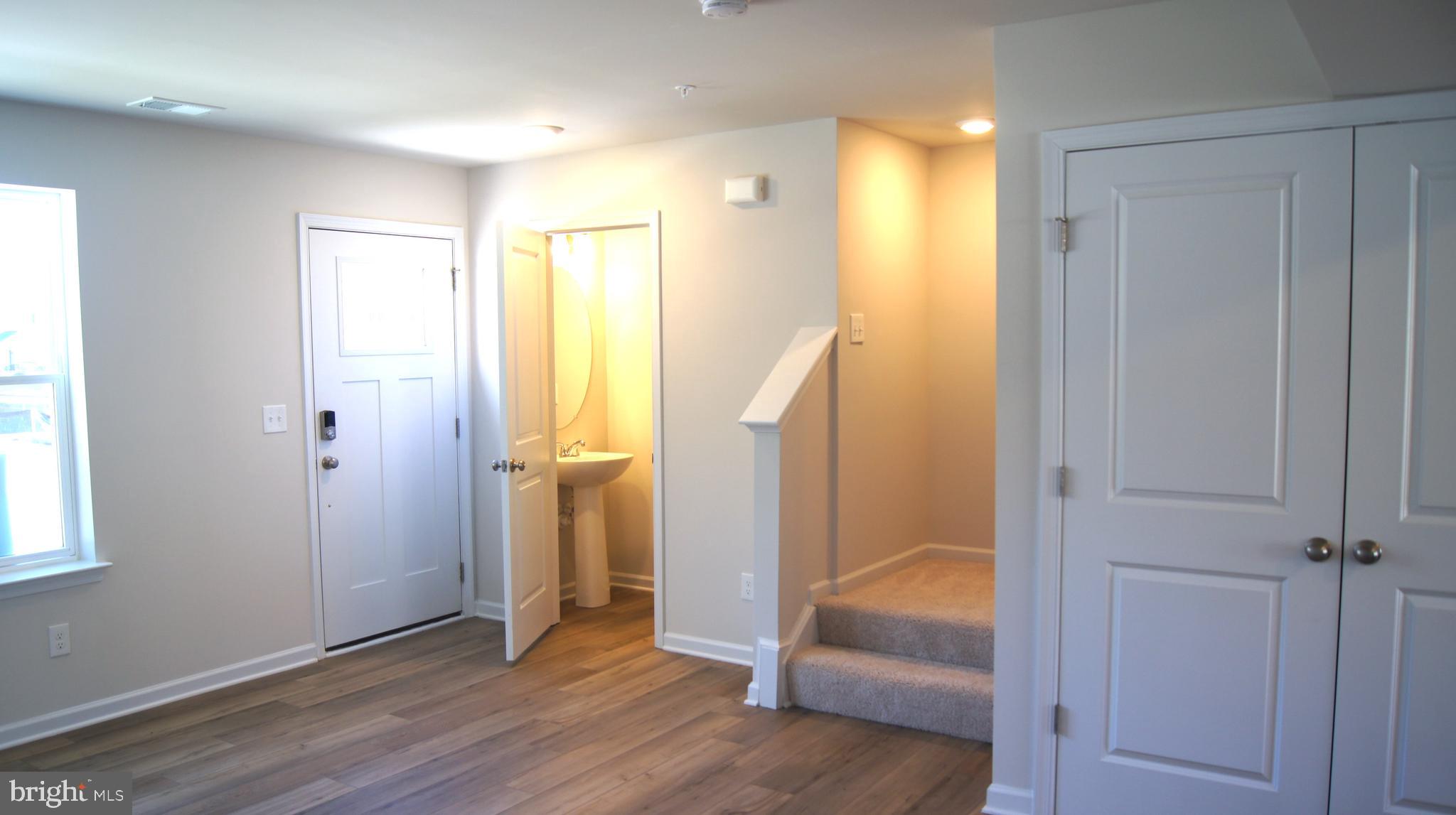 PINTAIL LANDING - Residential