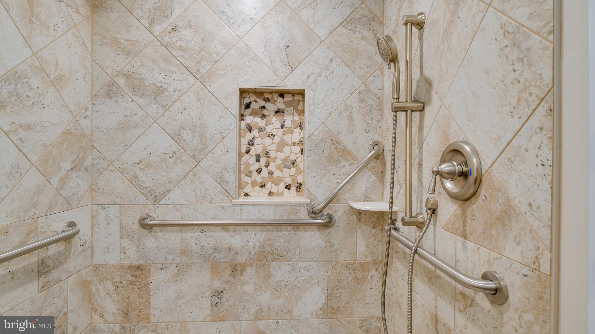 SANDY RIDGE ACRES - Residential