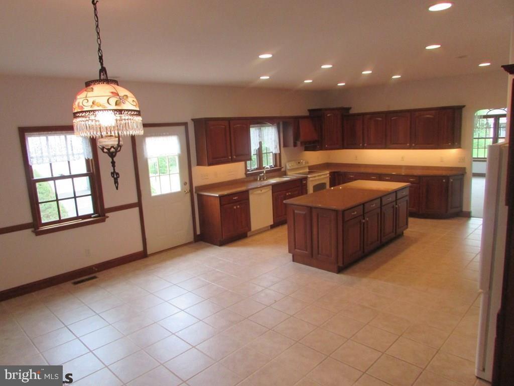 TEABERRY RIDGE - Residential