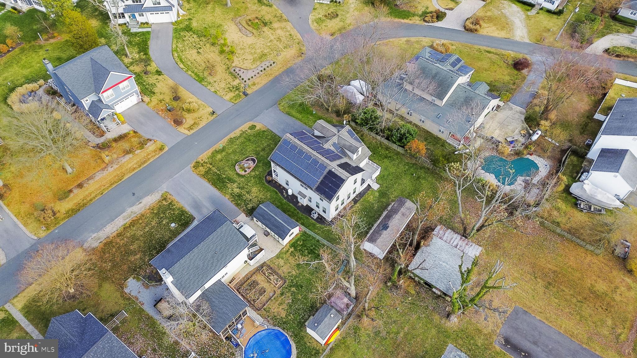 SAUNDERS POINT - Residential