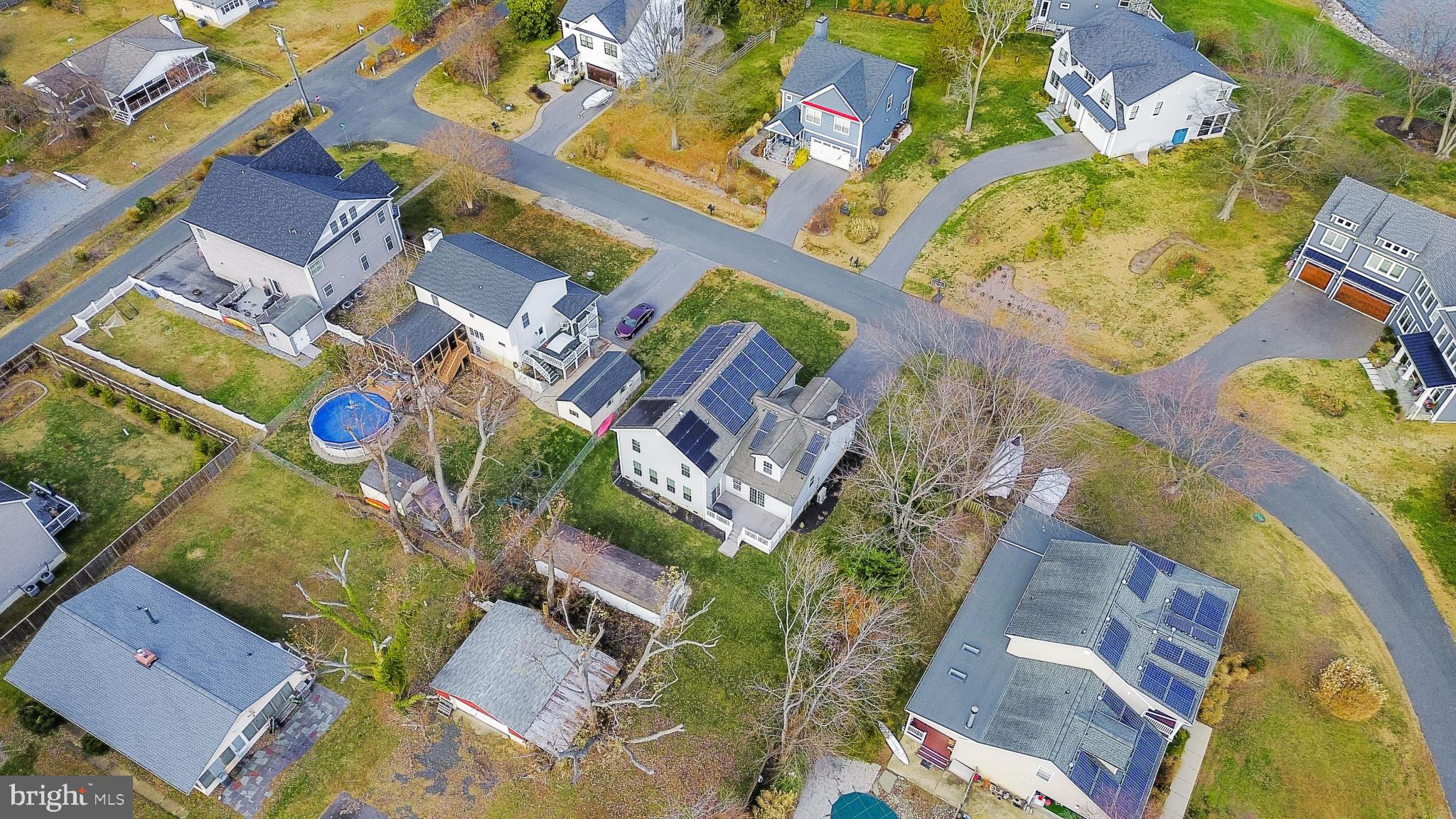 SAUNDERS POINT - Residential