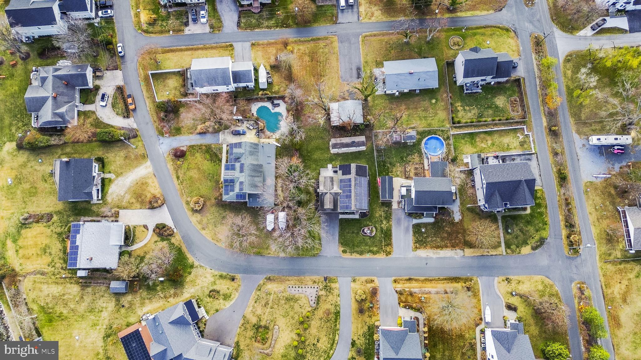 SAUNDERS POINT - Residential