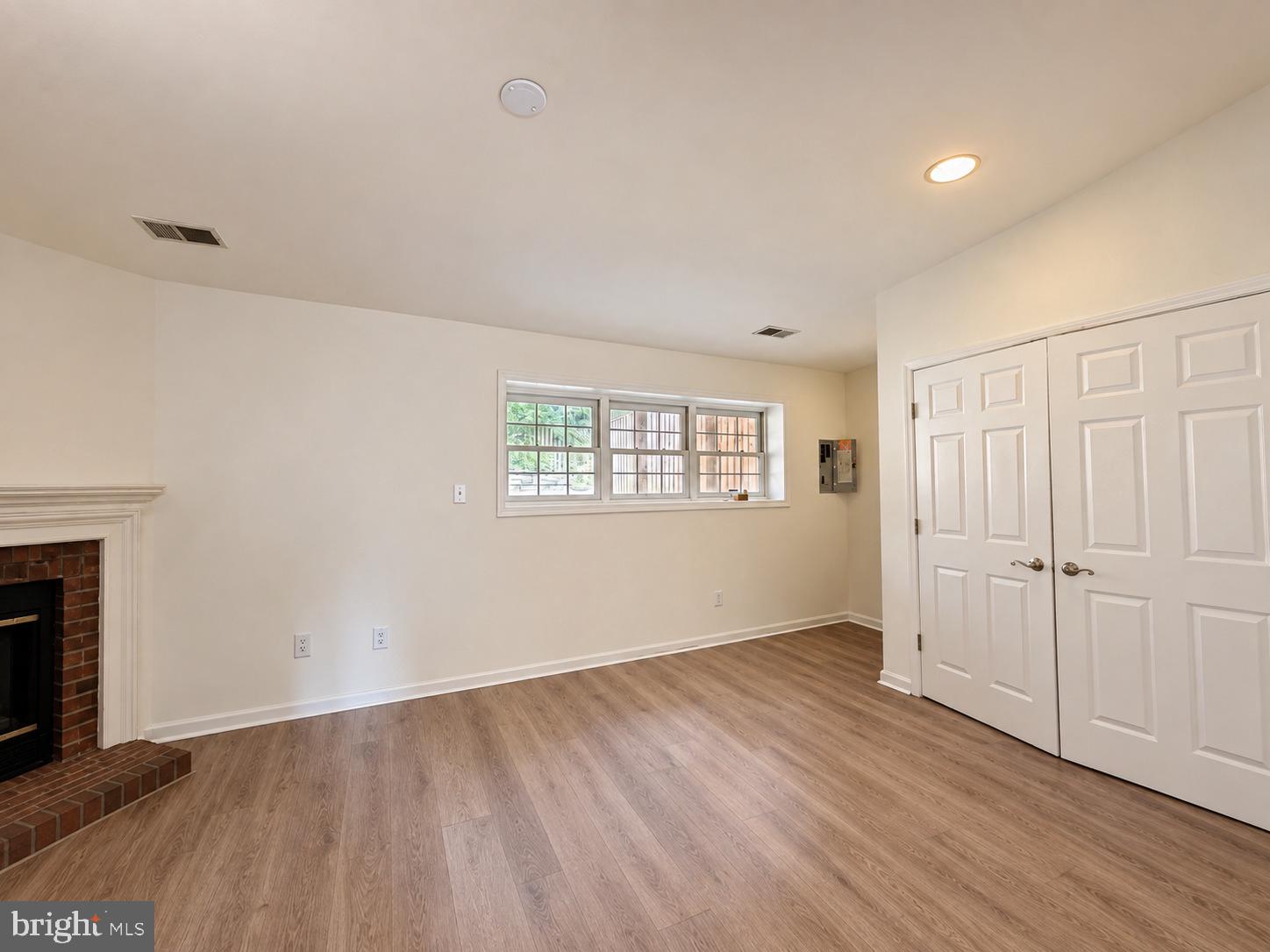 6634 FROST LAKE LANE