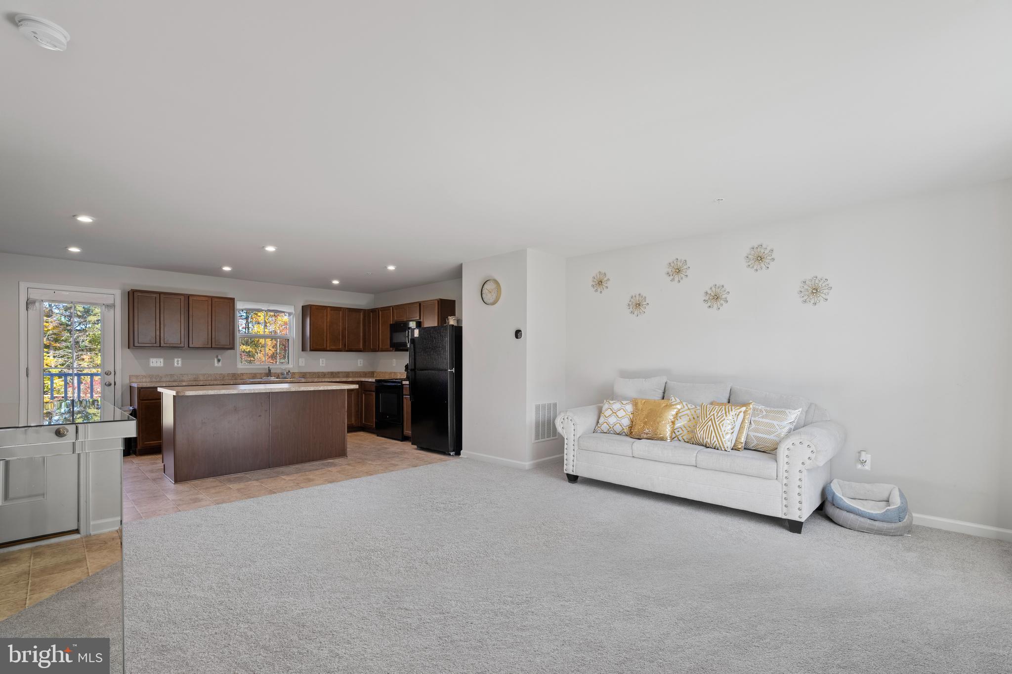 RIDGELY FOREST - Residential