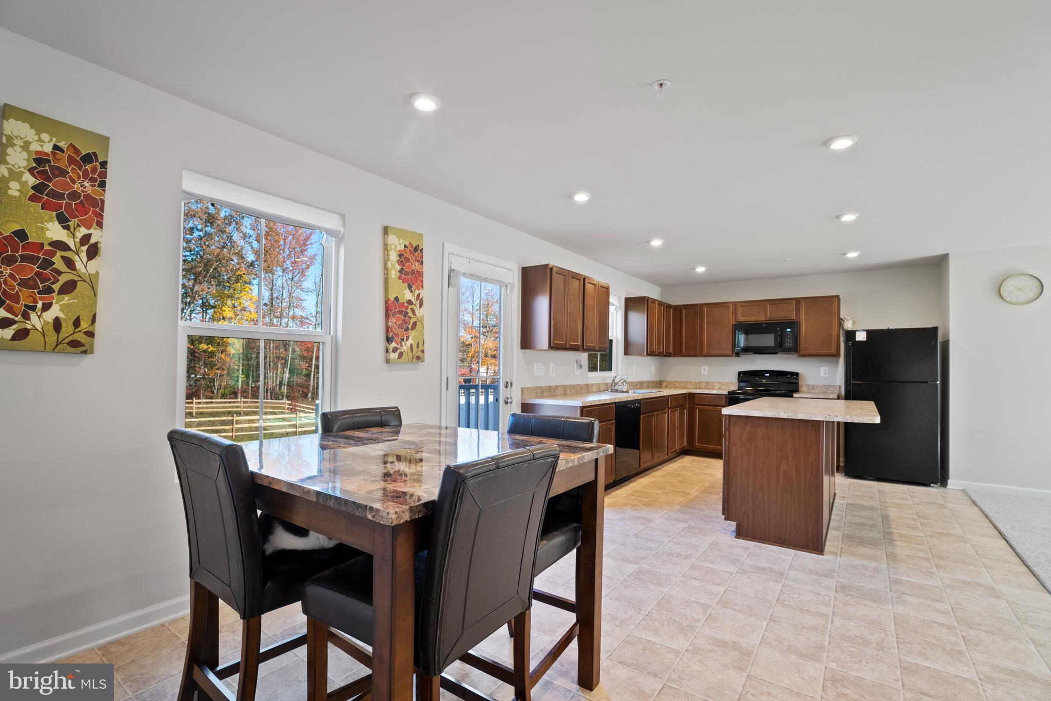 RIDGELY FOREST - Residential