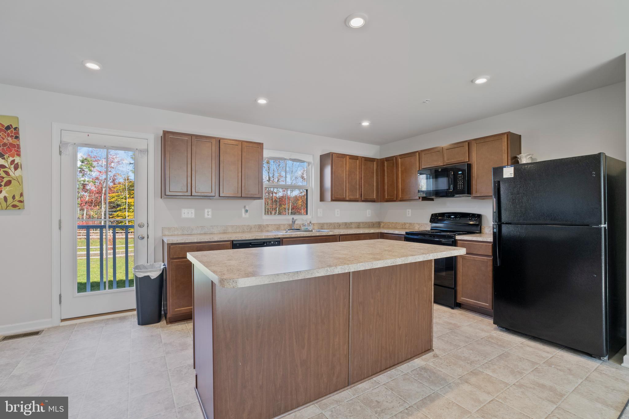 RIDGELY FOREST - Residential