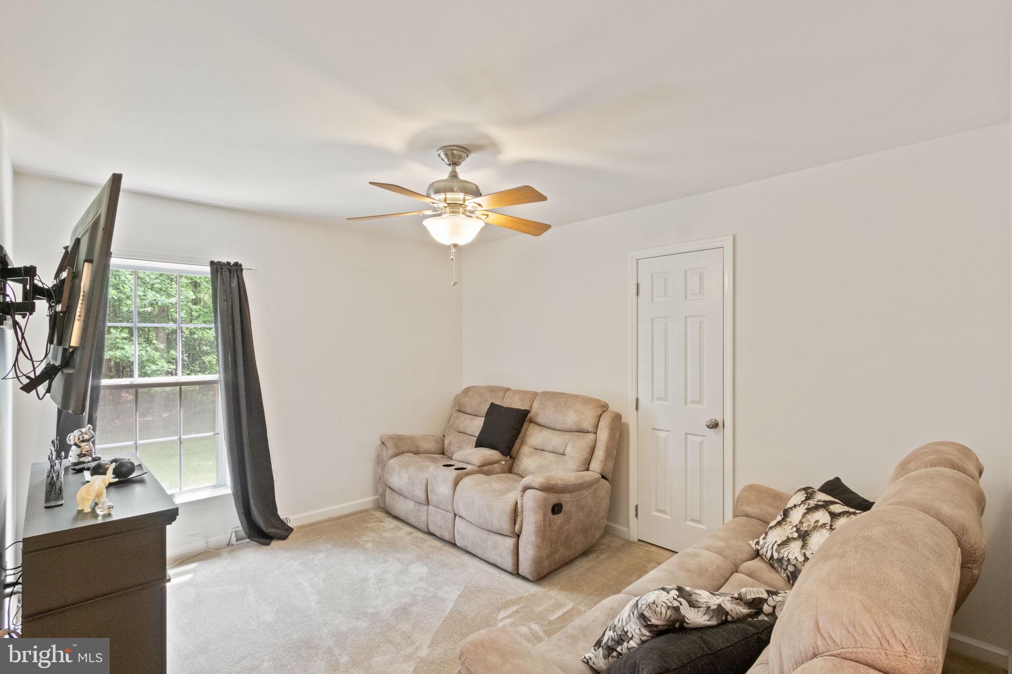 CABIN POINT - Residential