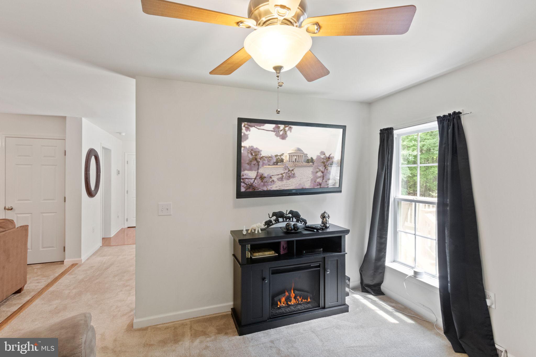 CABIN POINT - Residential