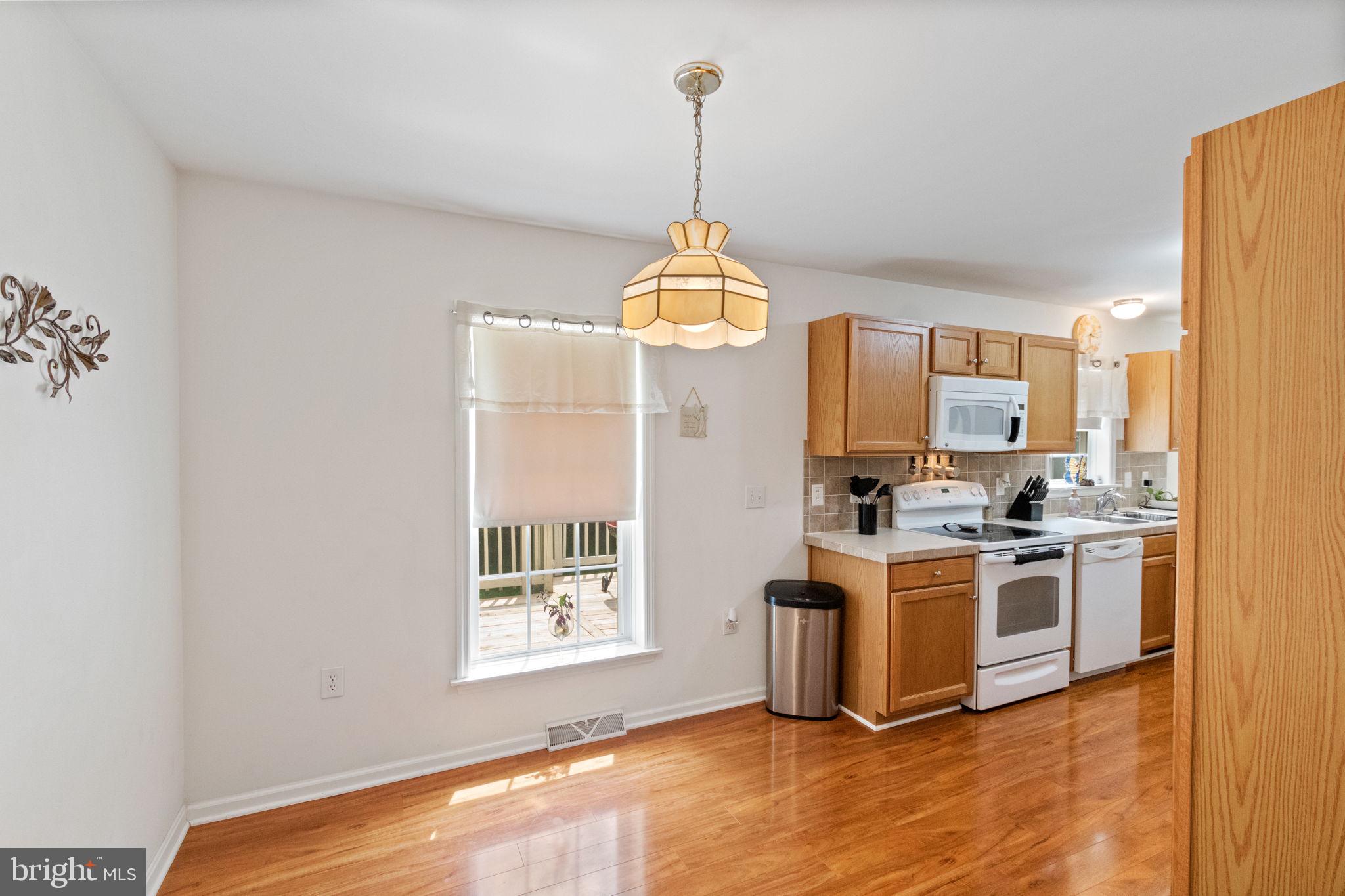 CABIN POINT - Residential