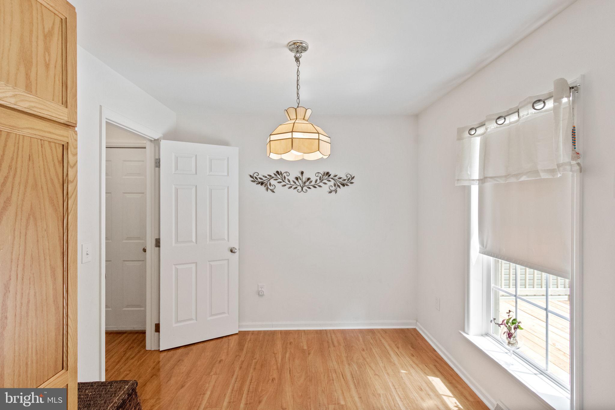 CABIN POINT - Residential