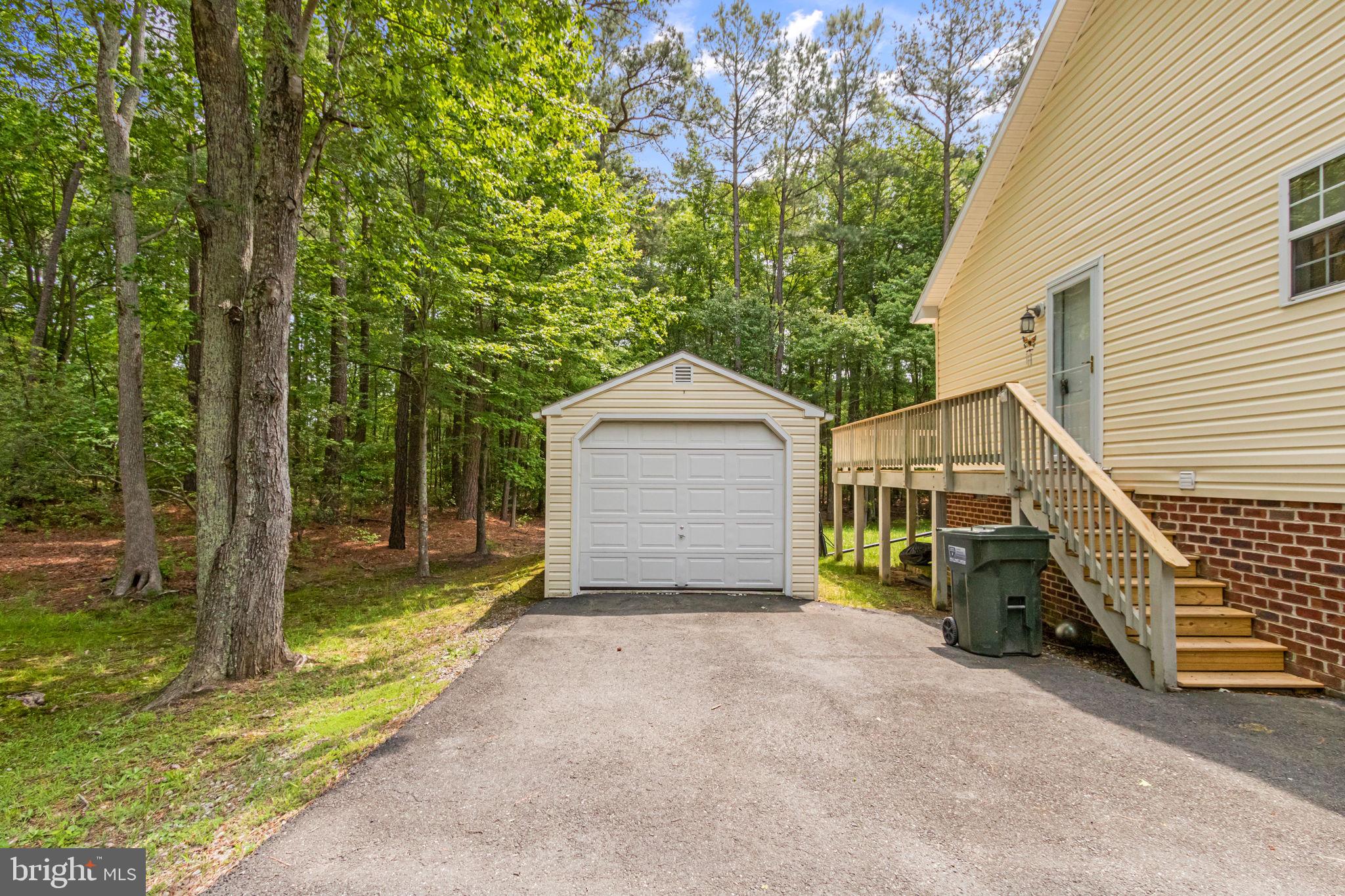 CABIN POINT - Residential