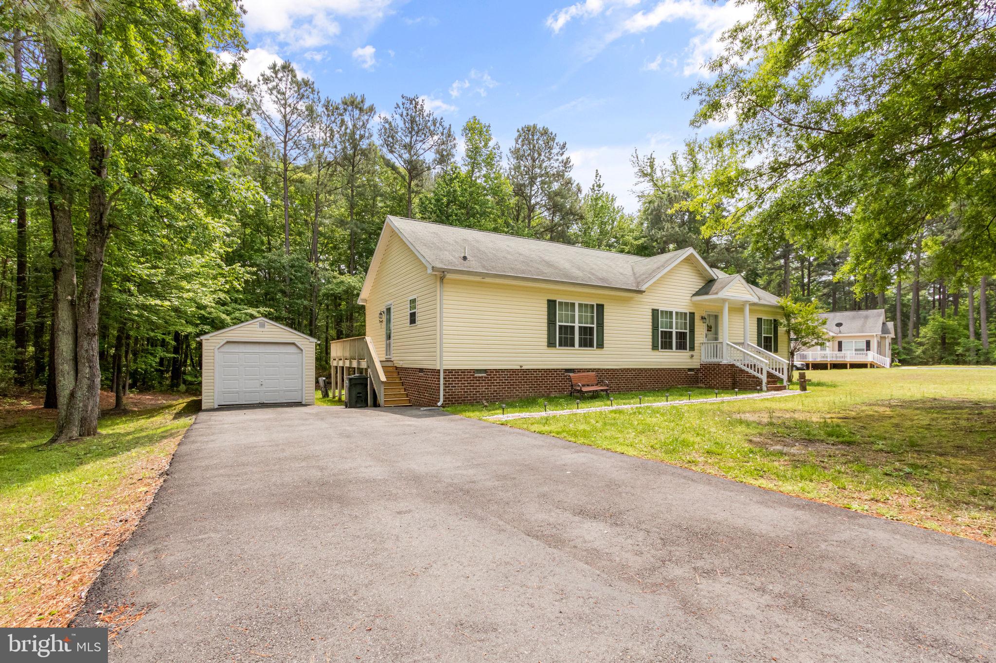 CABIN POINT - Residential