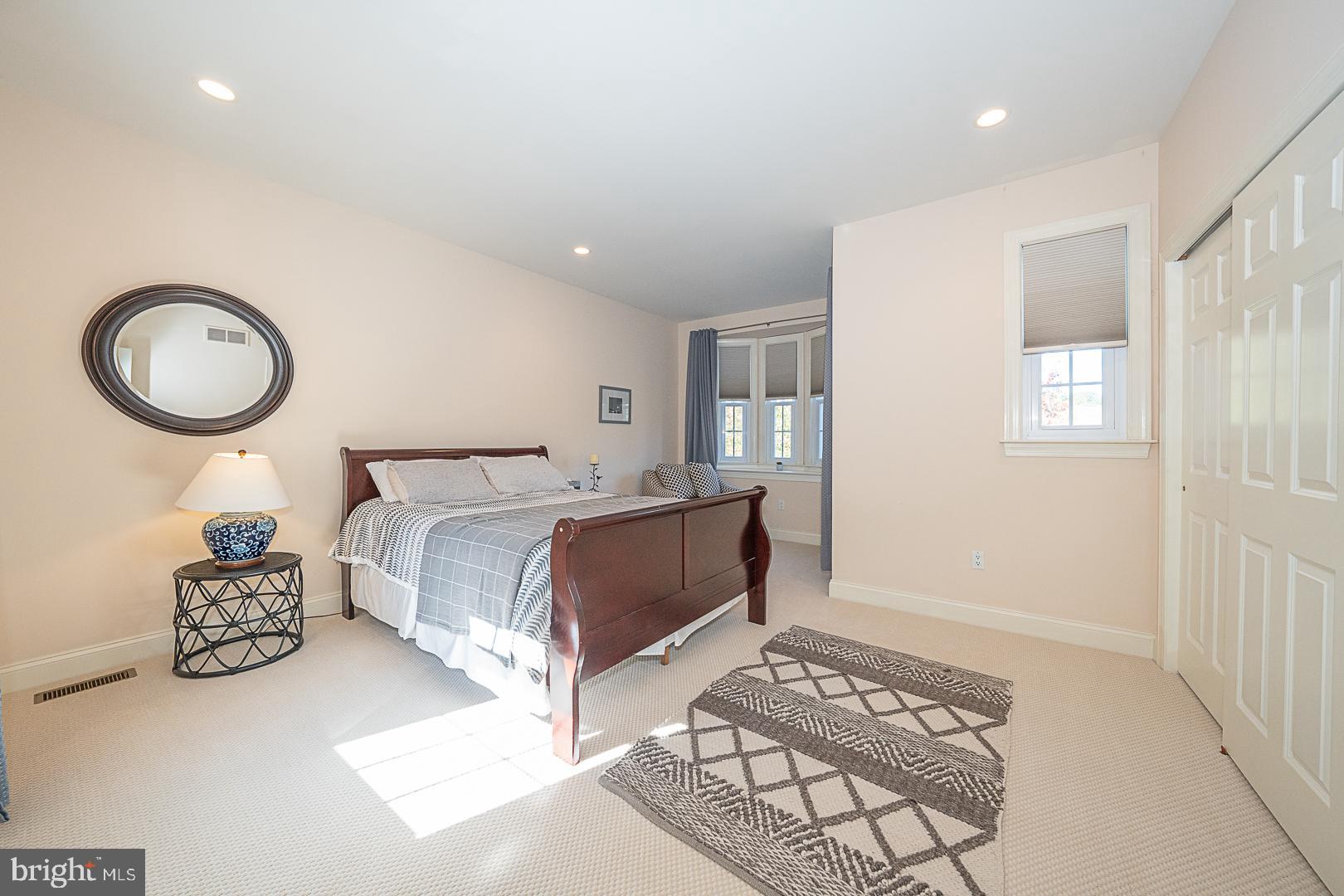 CHERRY CREEK - Residential