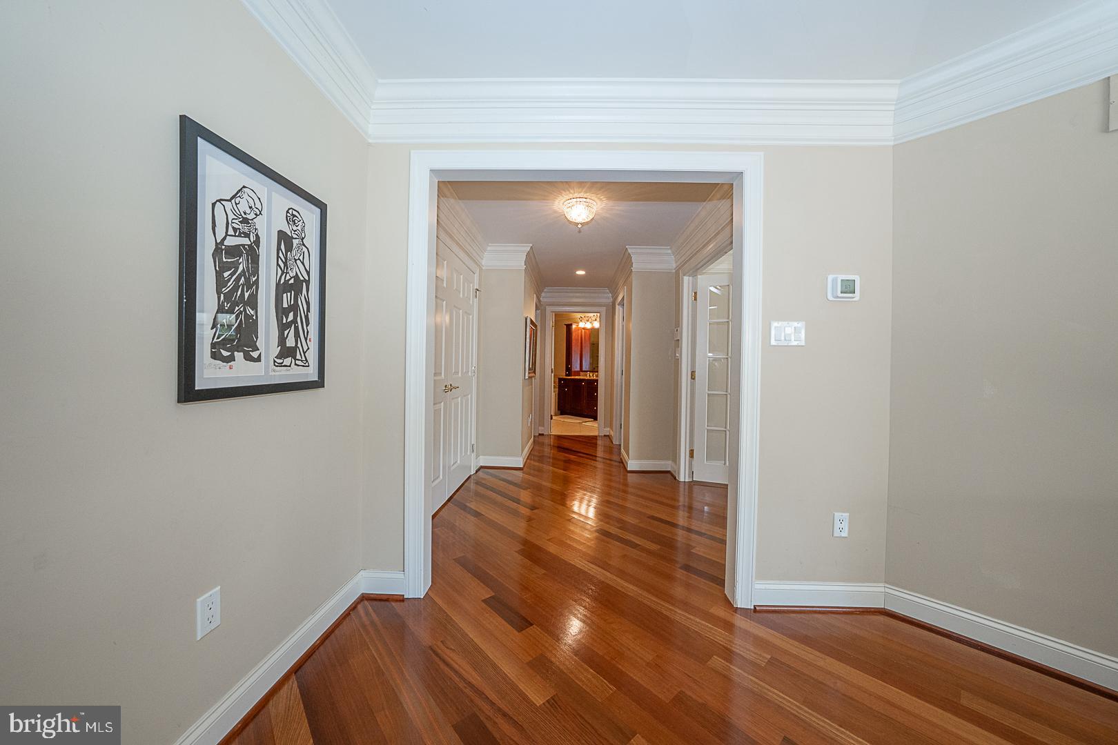 CHERRY CREEK - Residential