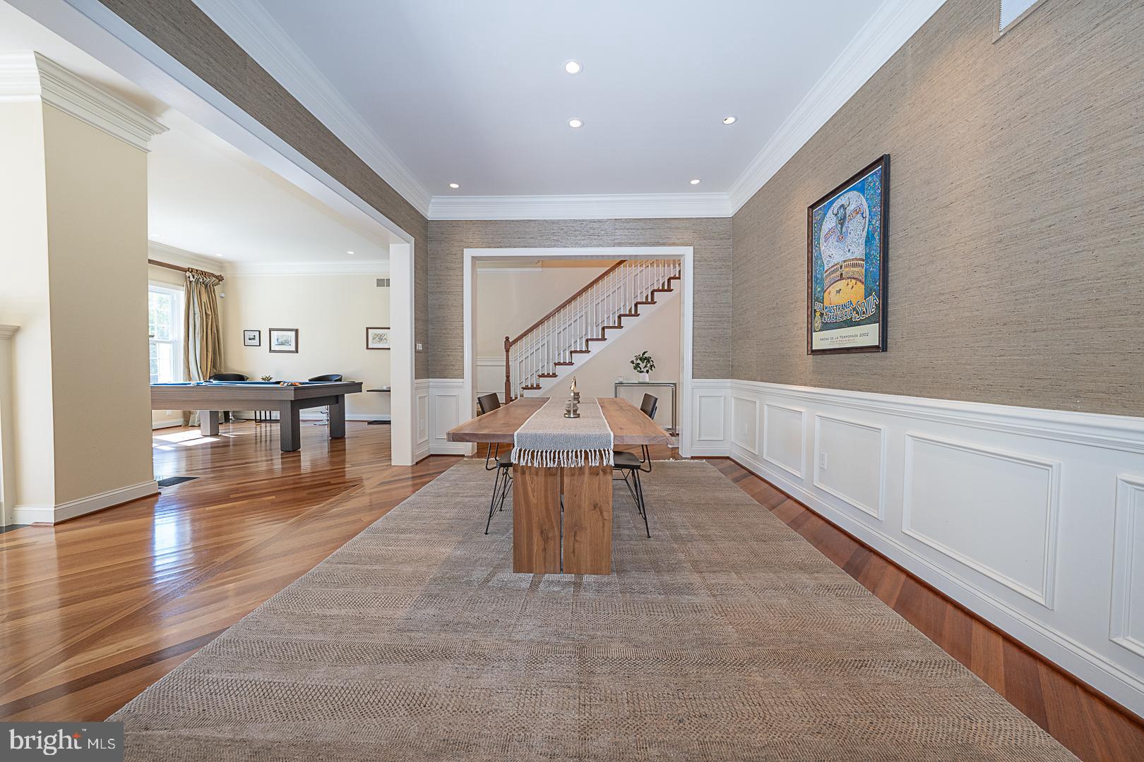 CHERRY CREEK - Residential