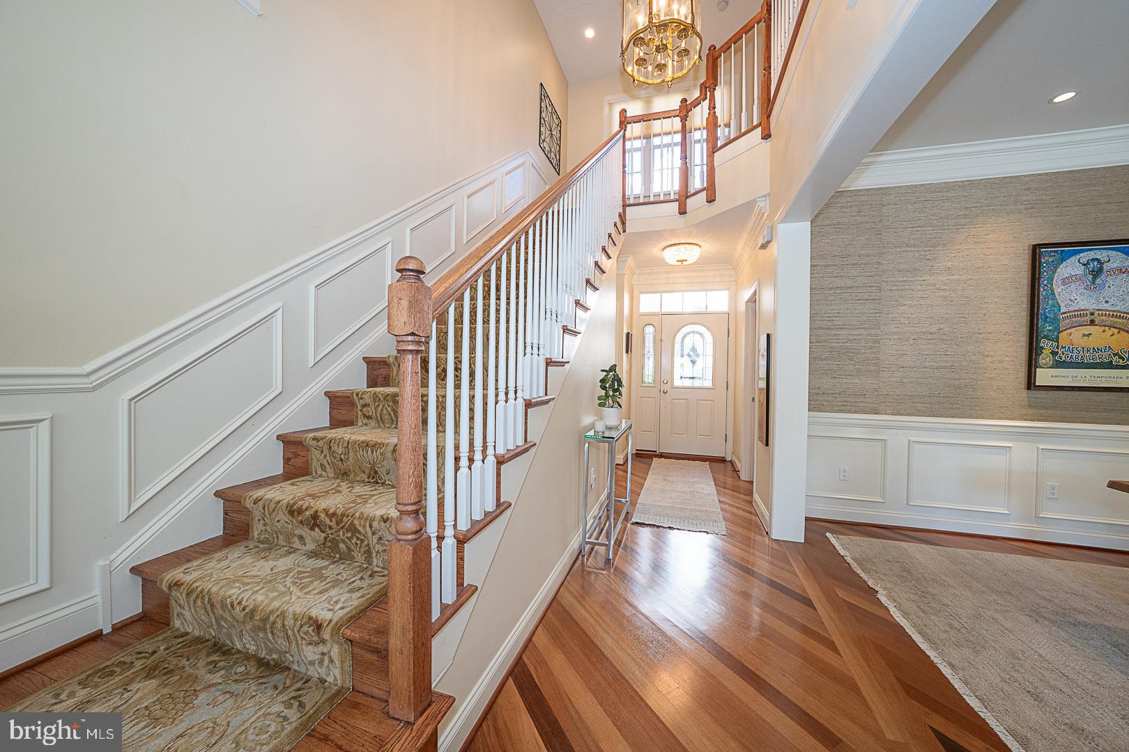 CHERRY CREEK - Residential