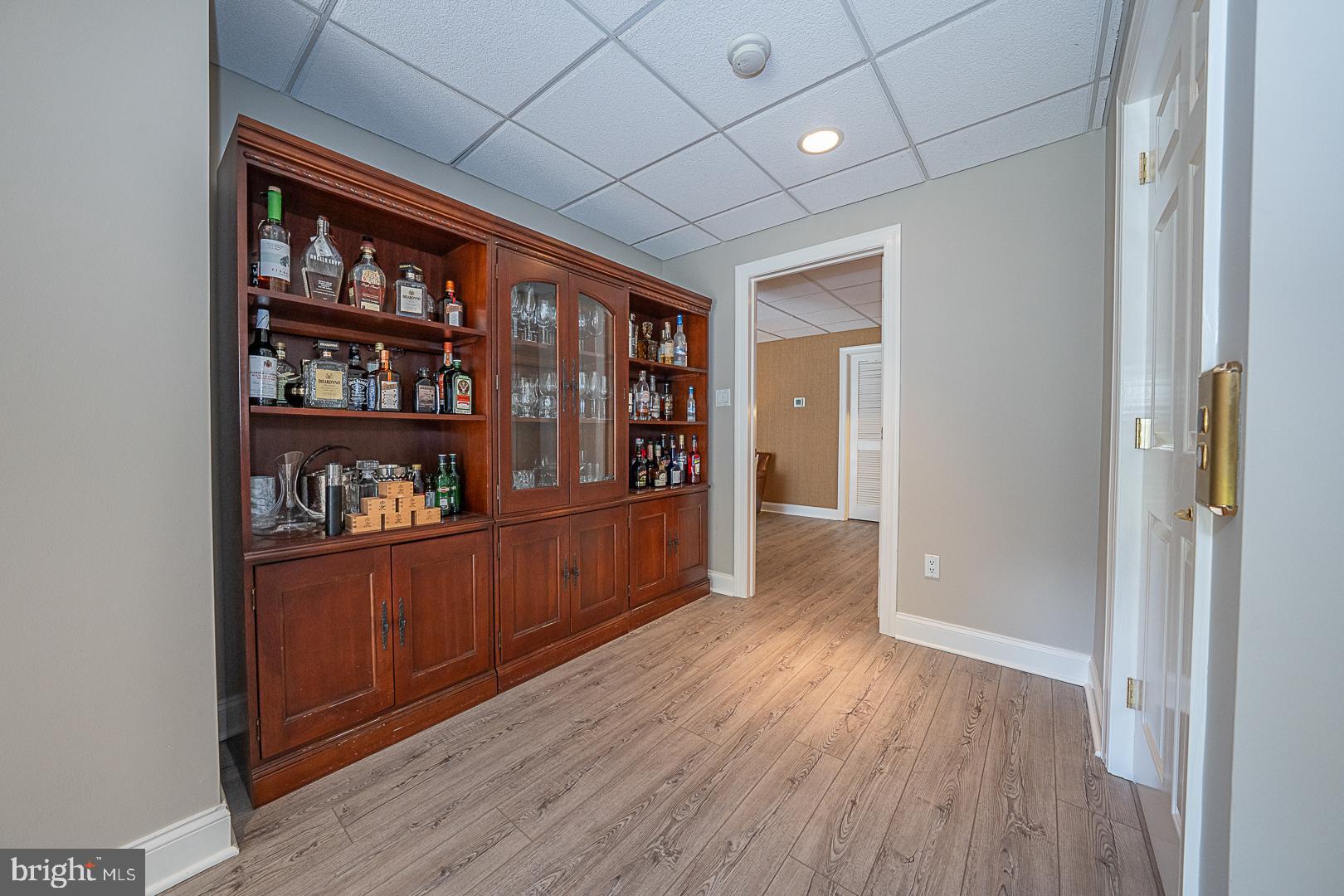 CHERRY CREEK - Residential