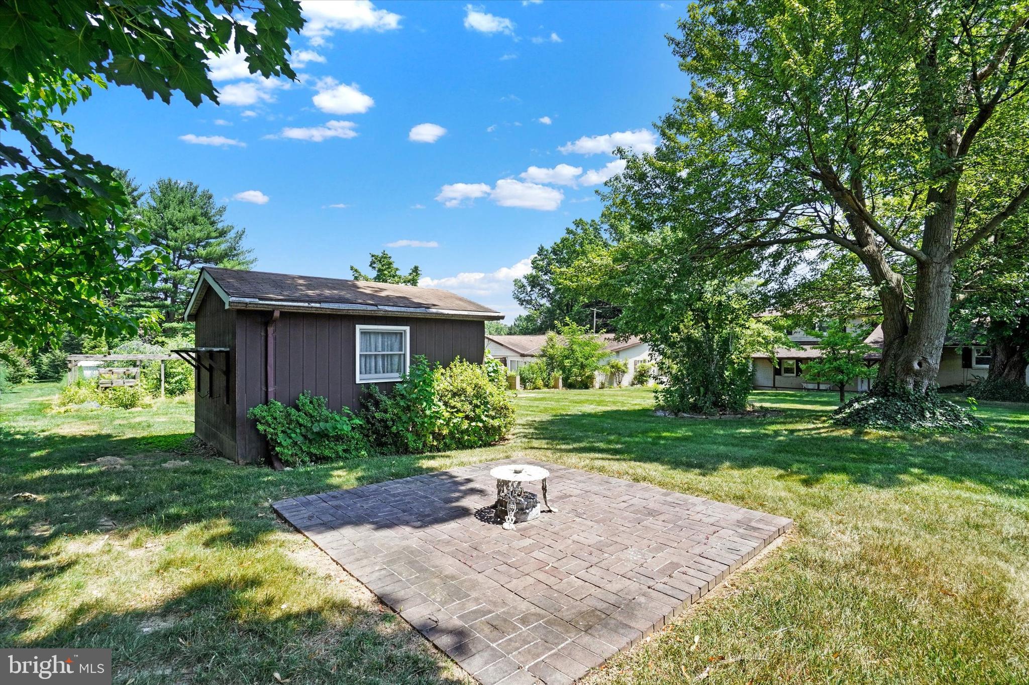 BRIGADOON - Residential