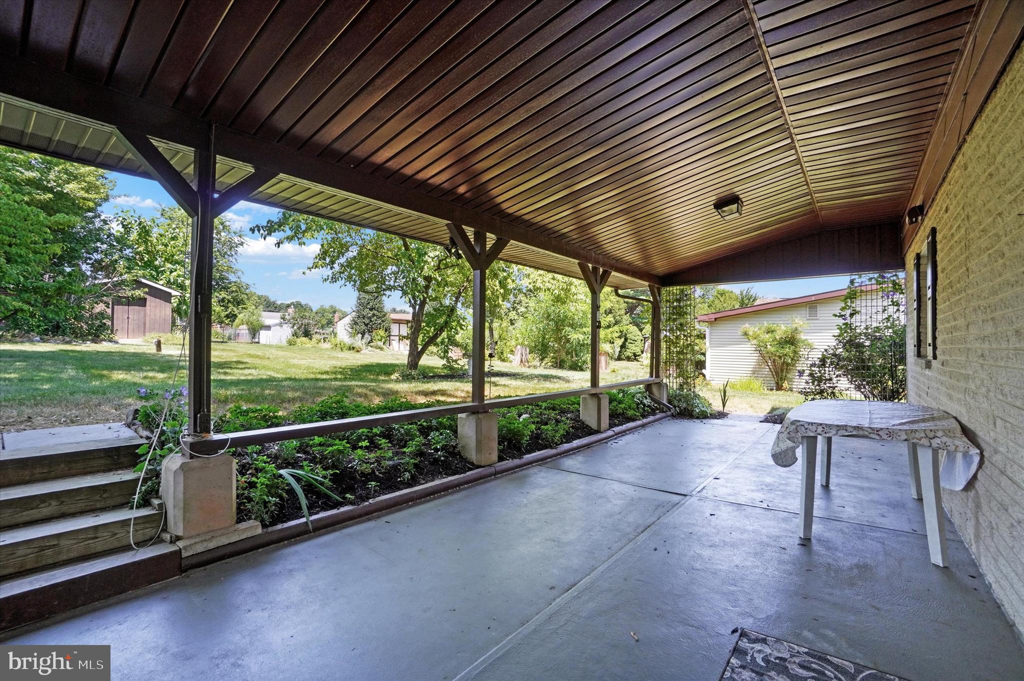 BRIGADOON - Residential