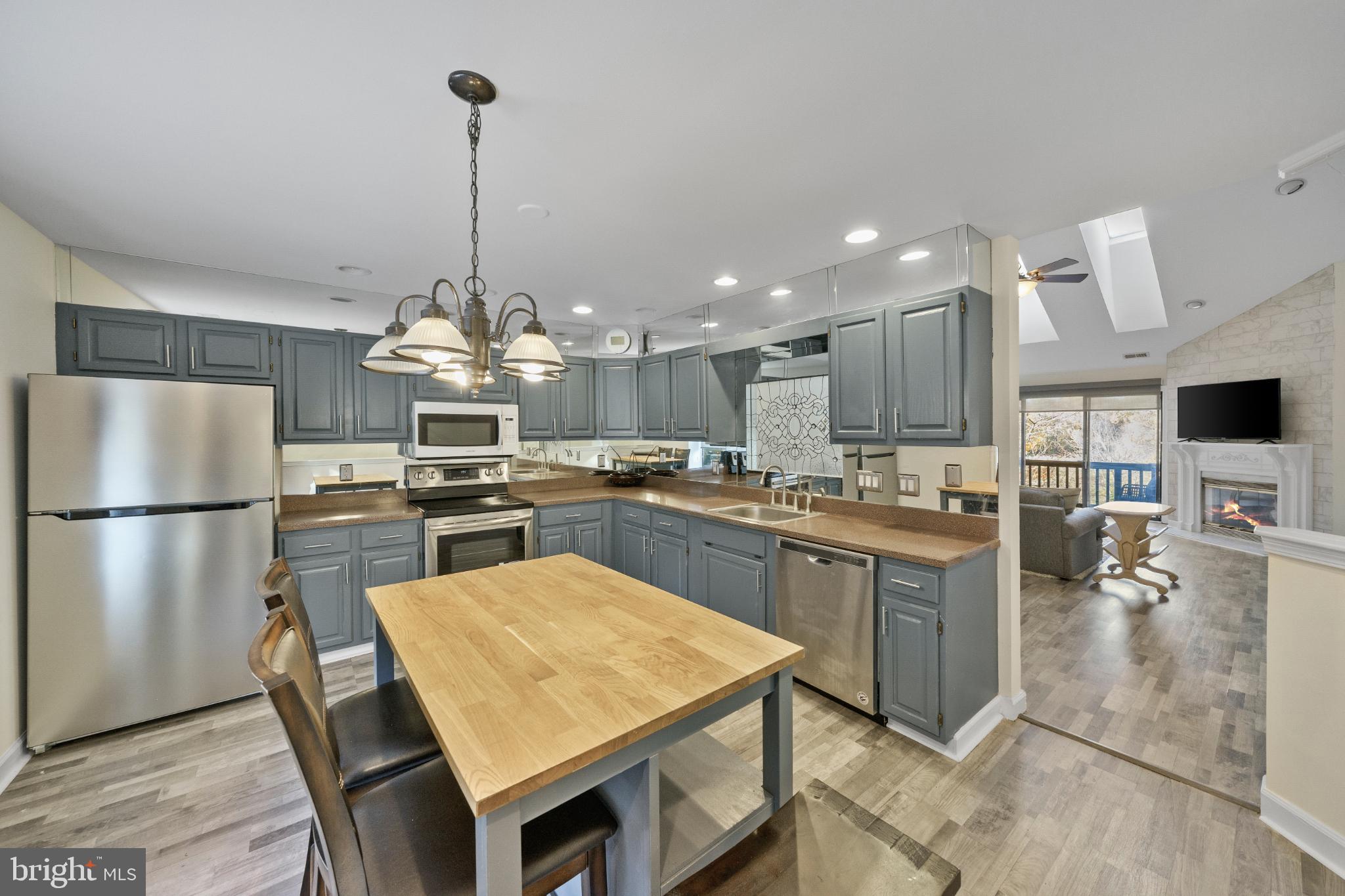 3604 CHADBURY ROAD B