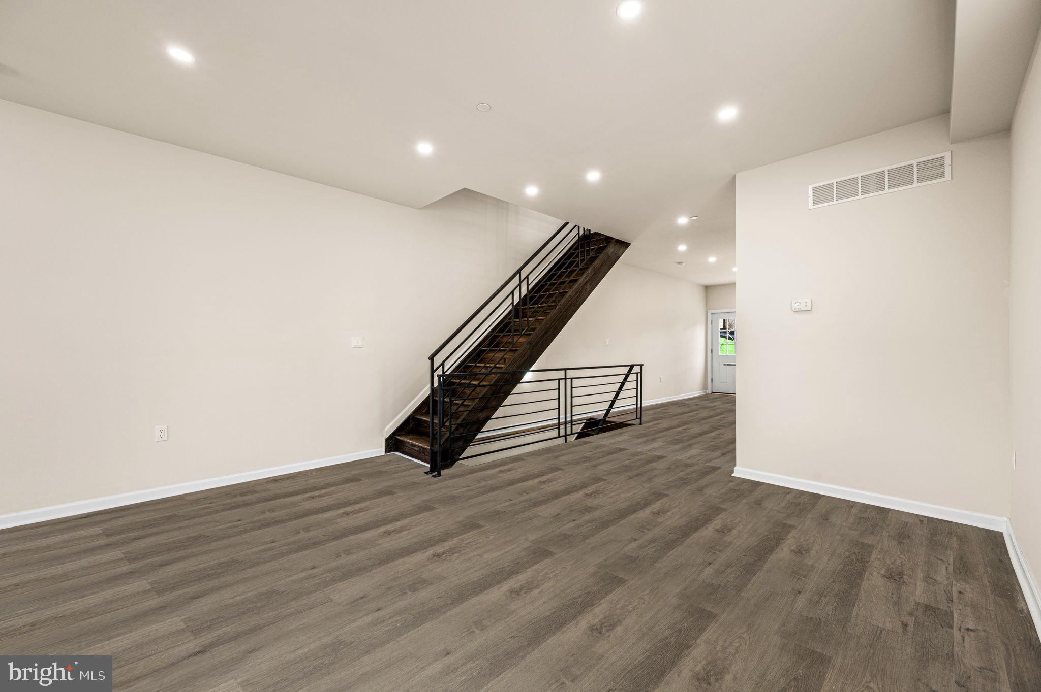 WEST PHILADELPHIA - Residential