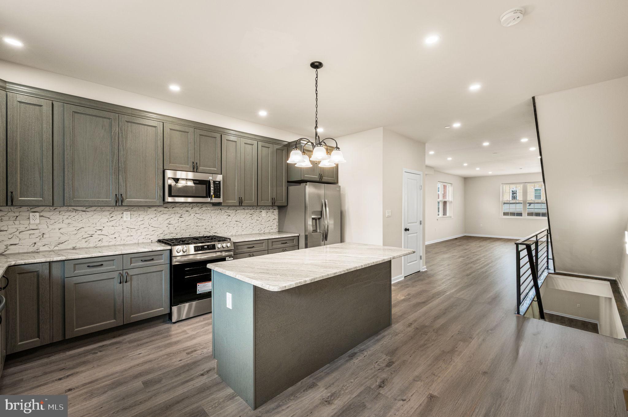 WEST PHILADELPHIA - Residential