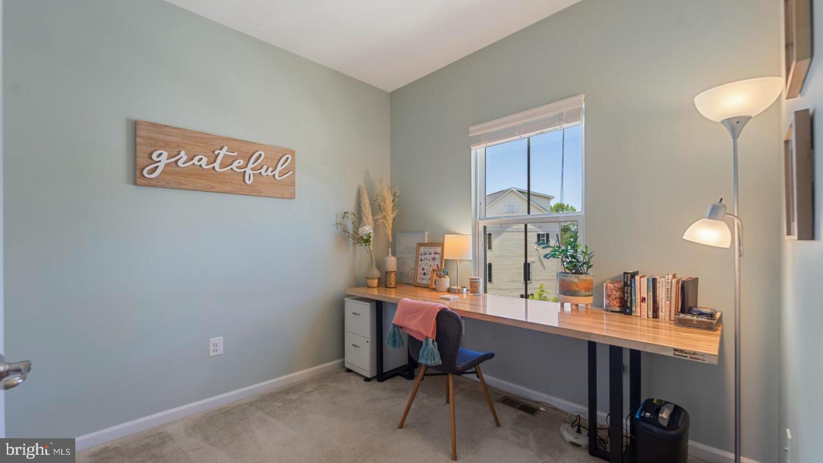 SHELTERED HARBOR - Residential