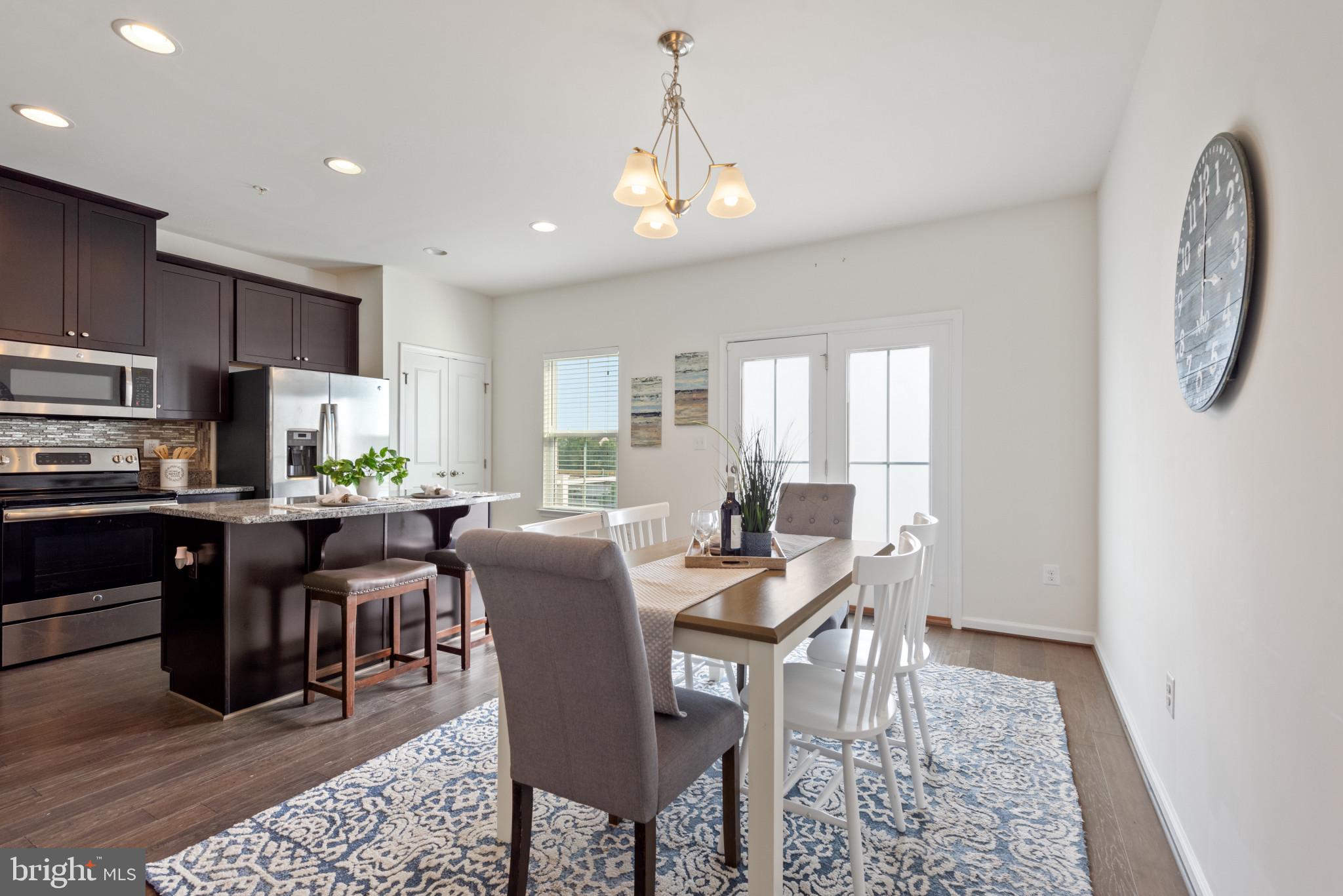 SHELTERED HARBOR - Residential