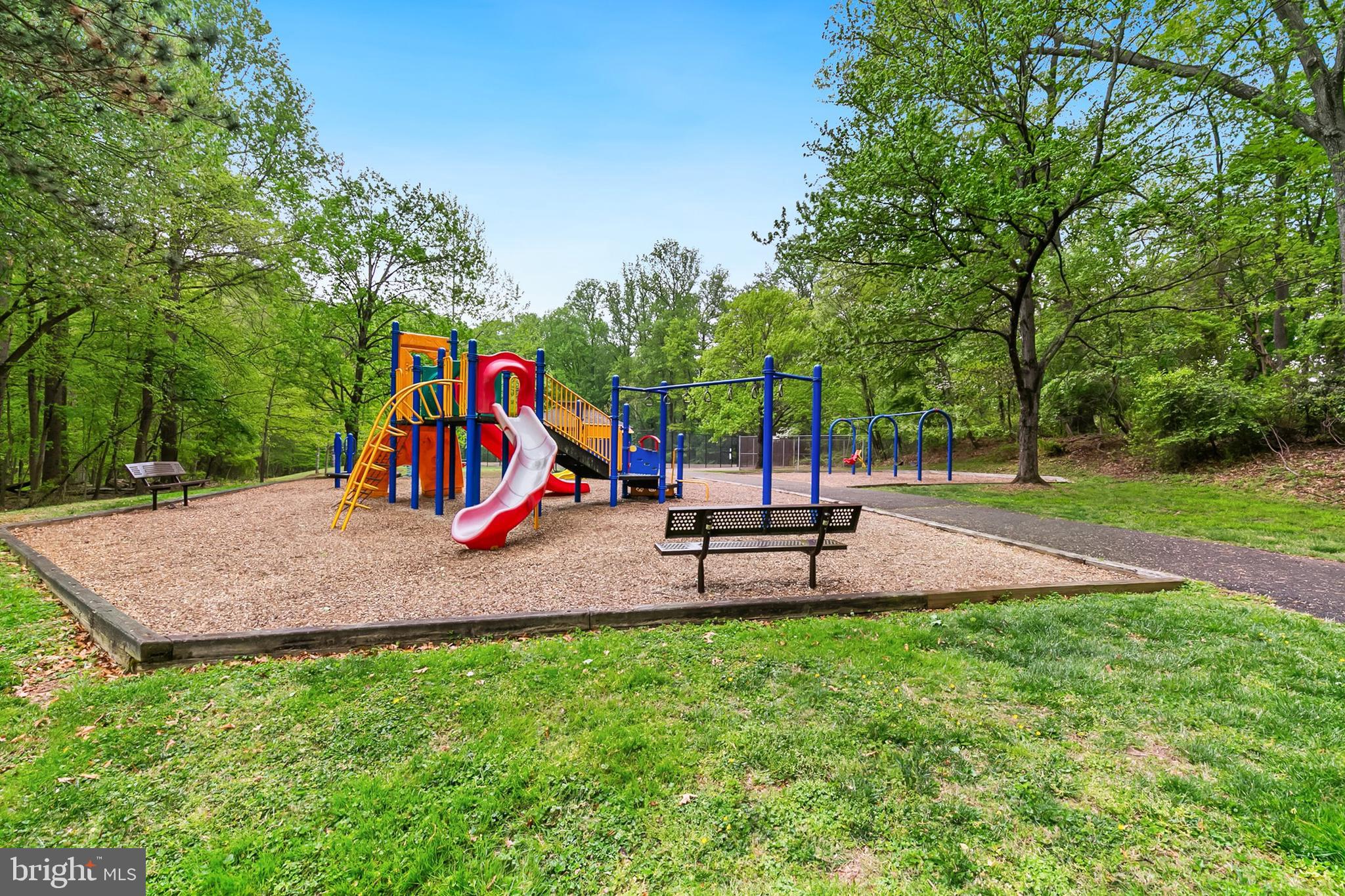 PEACHWOOD - Residential