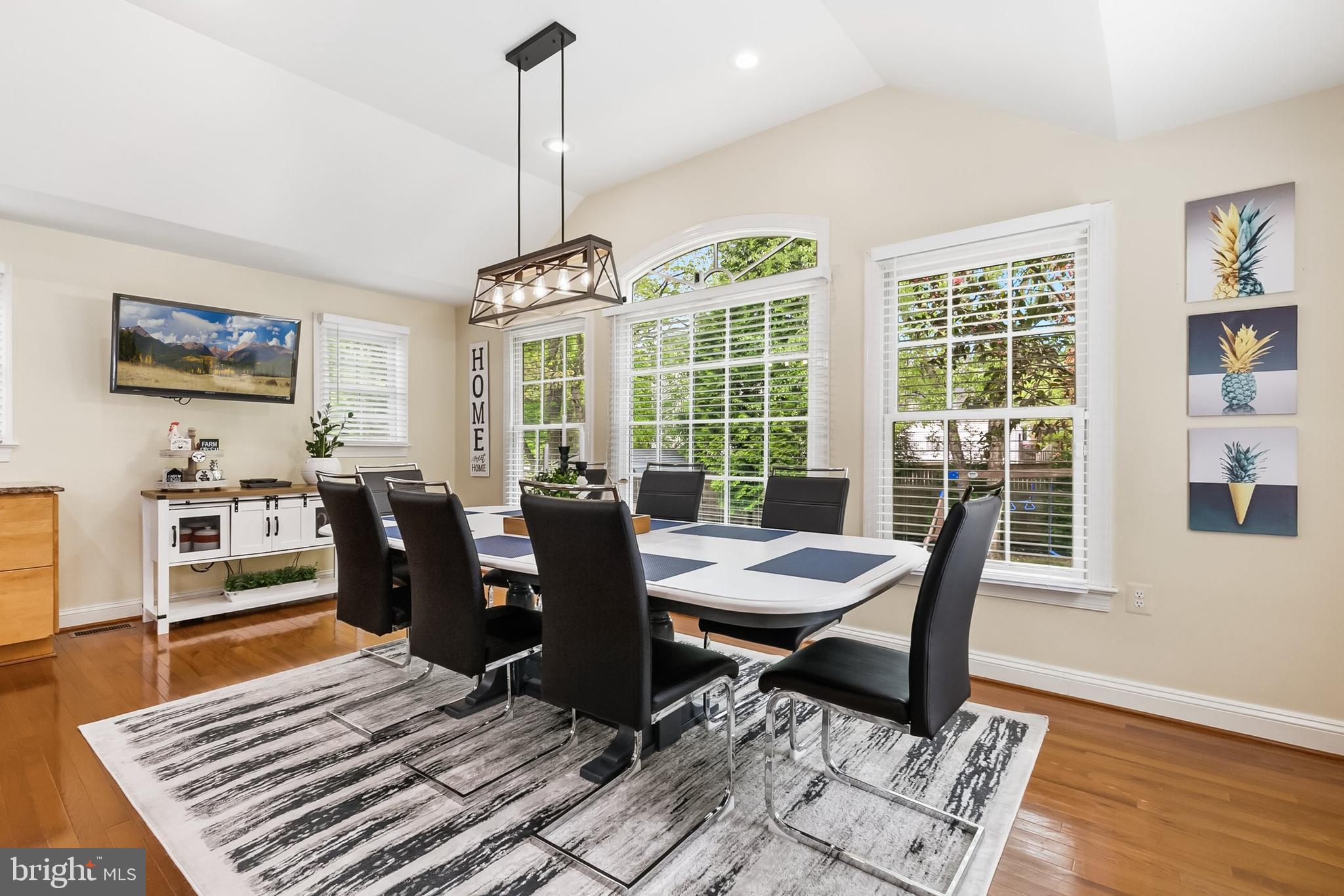 PEACHWOOD - Residential