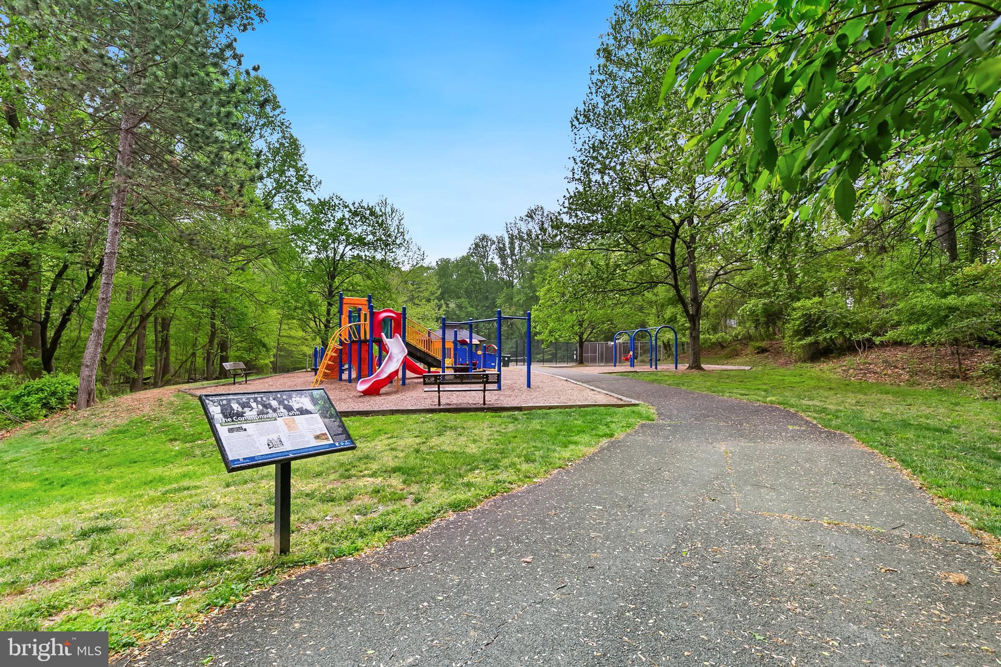 PEACHWOOD - Residential