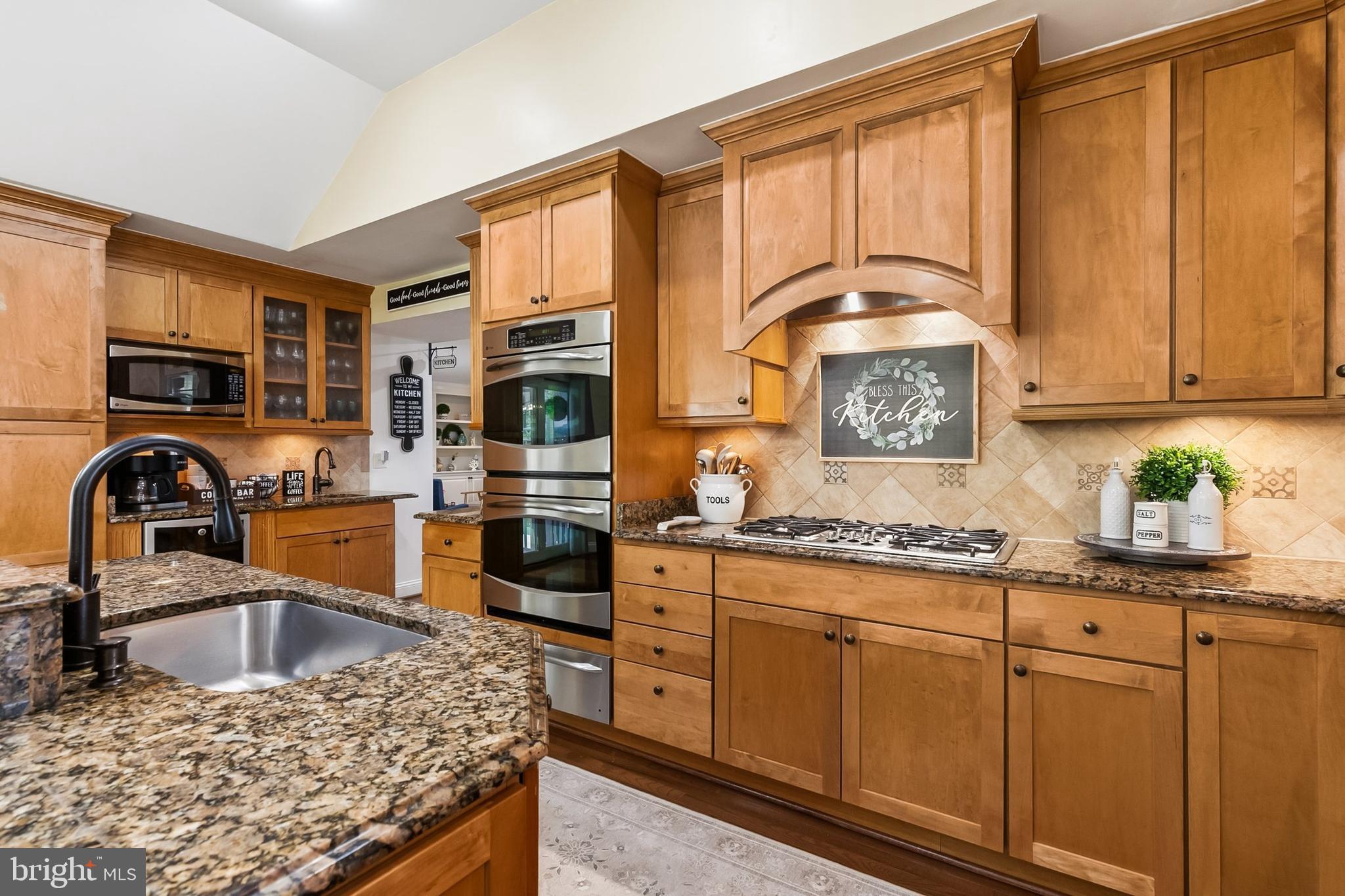 PEACHWOOD - Residential