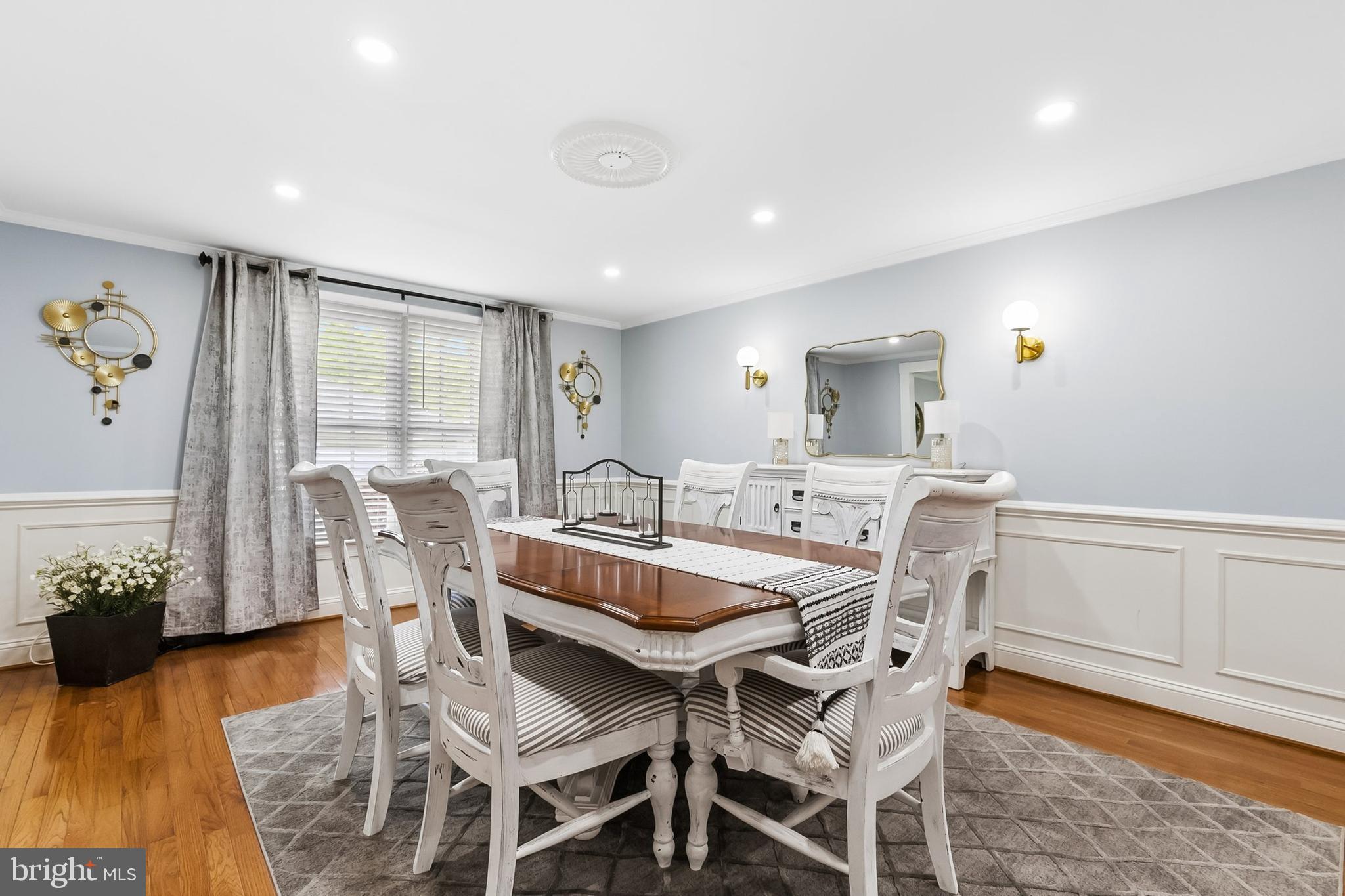 PEACHWOOD - Residential