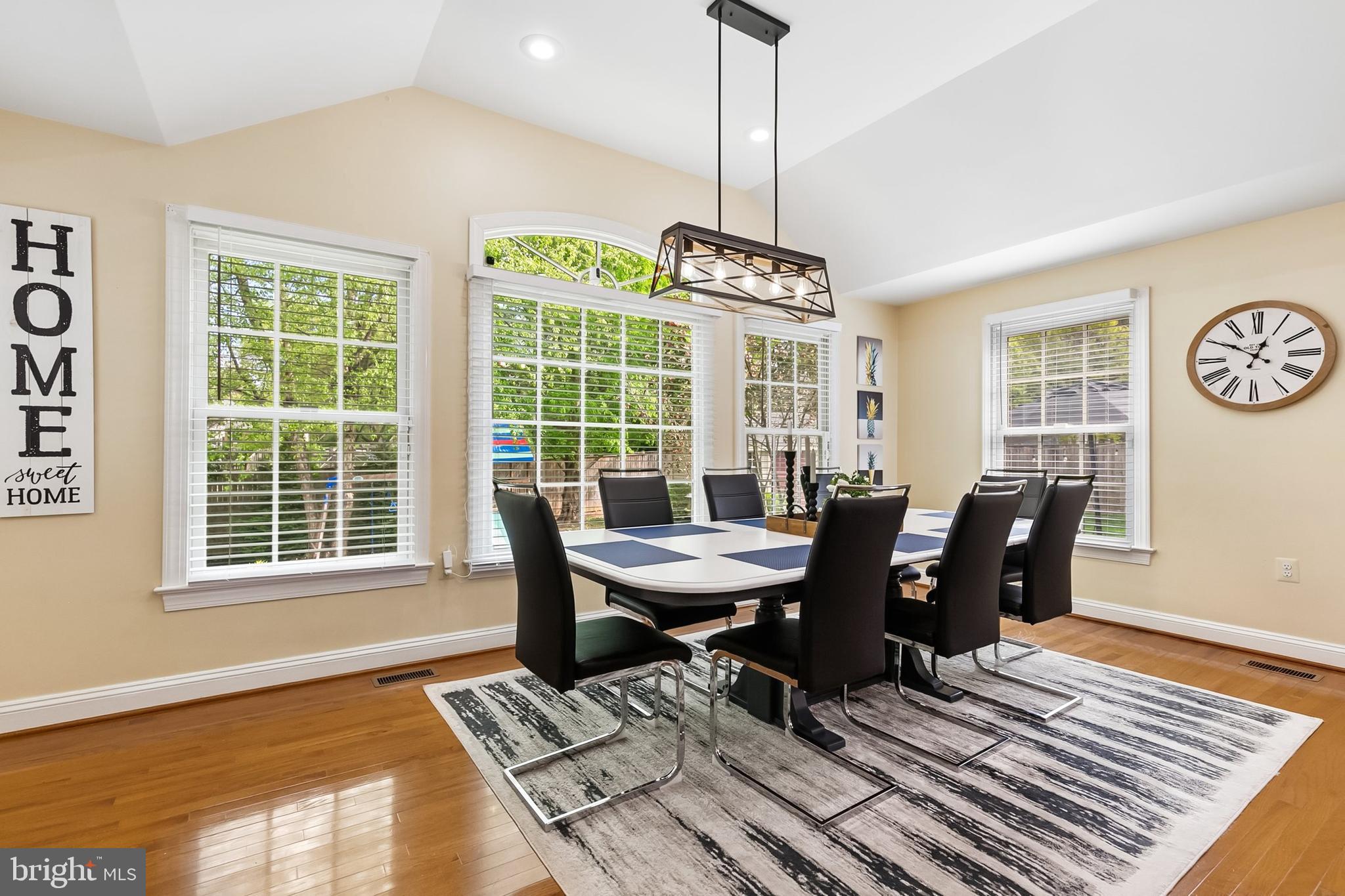 PEACHWOOD - Residential