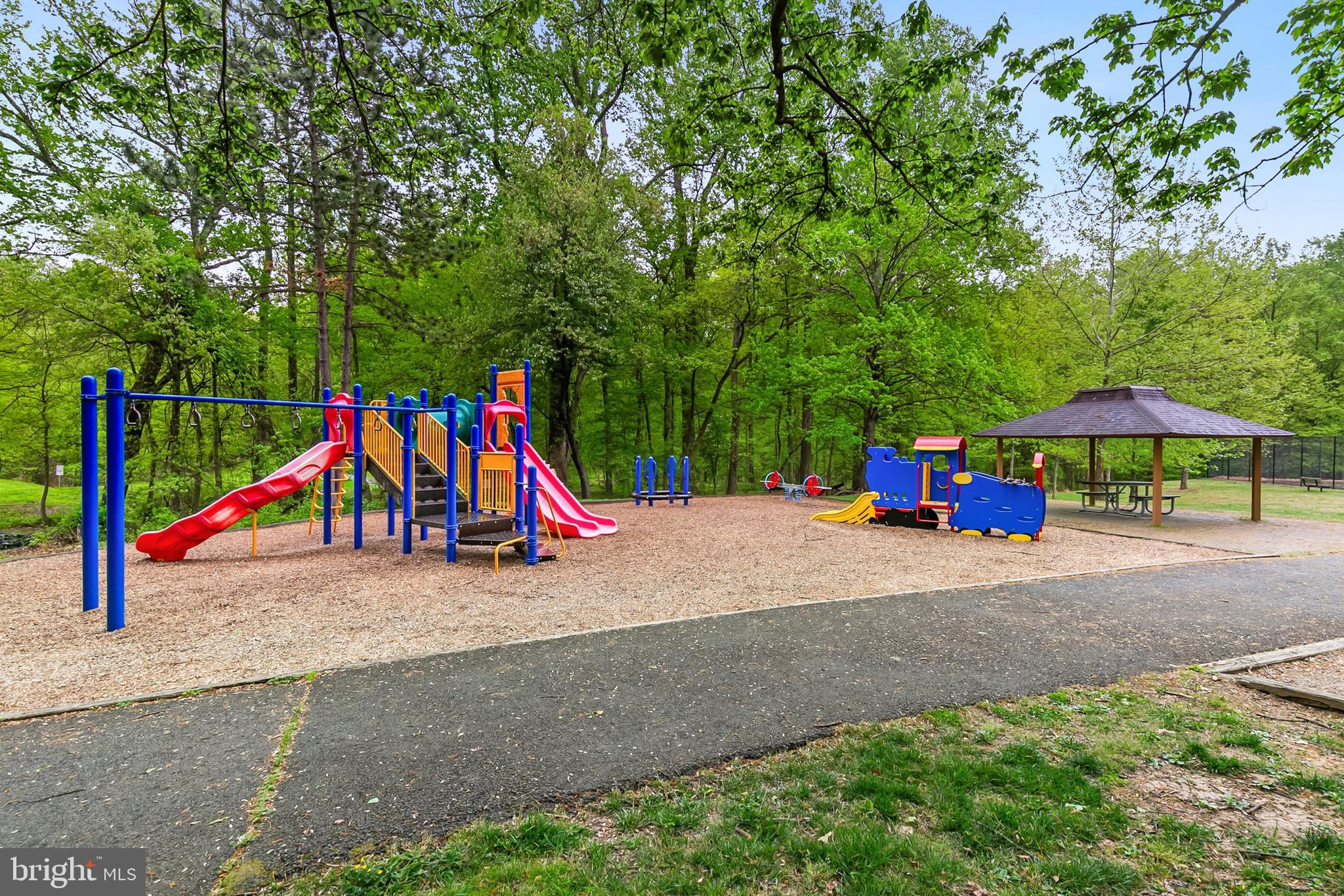 PEACHWOOD - Residential