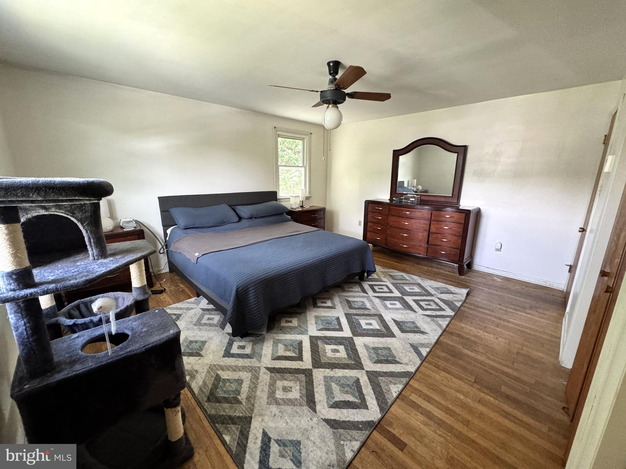PLEASANT ACRES - Residential