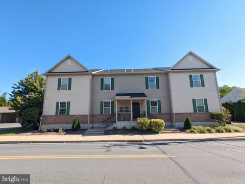 Multifamily For Sale - 274 Greenwich Street<br/> KUTZTOWN, PA 19530