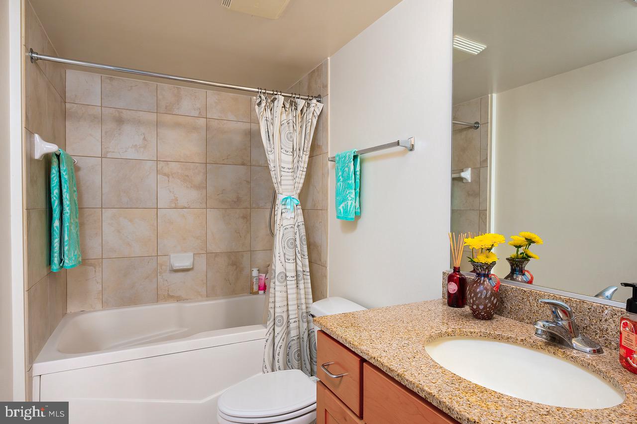 INNER HARBOR - Residential Lease