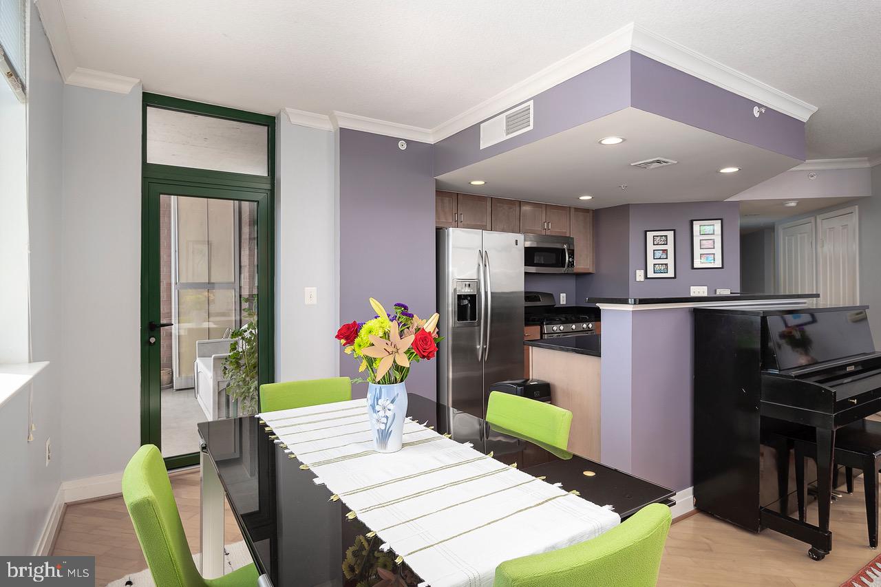 INNER HARBOR - Residential Lease