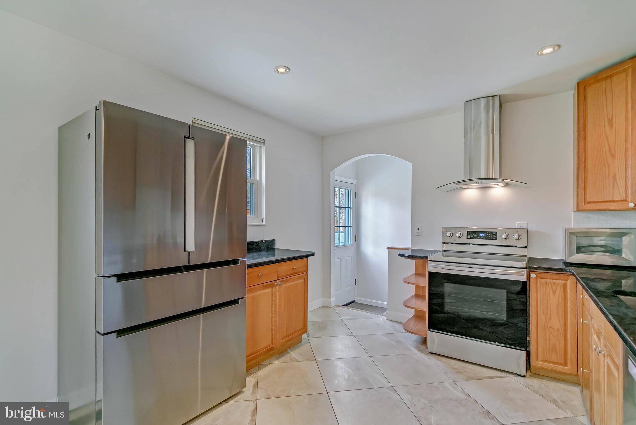 RANDOLPH HILLS - Residential Lease