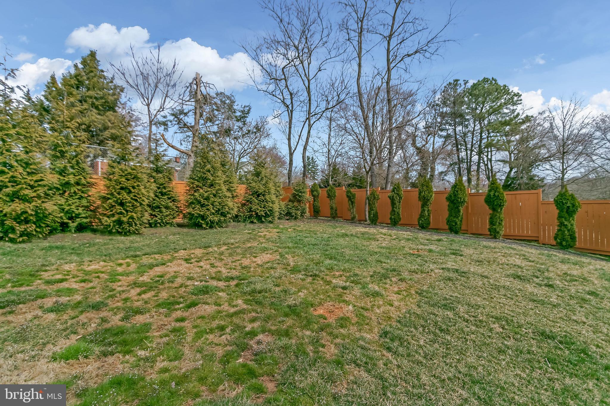 RANDOLPH HILLS - Residential Lease