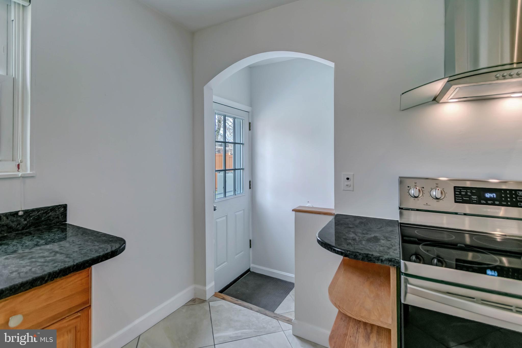 RANDOLPH HILLS - Residential Lease