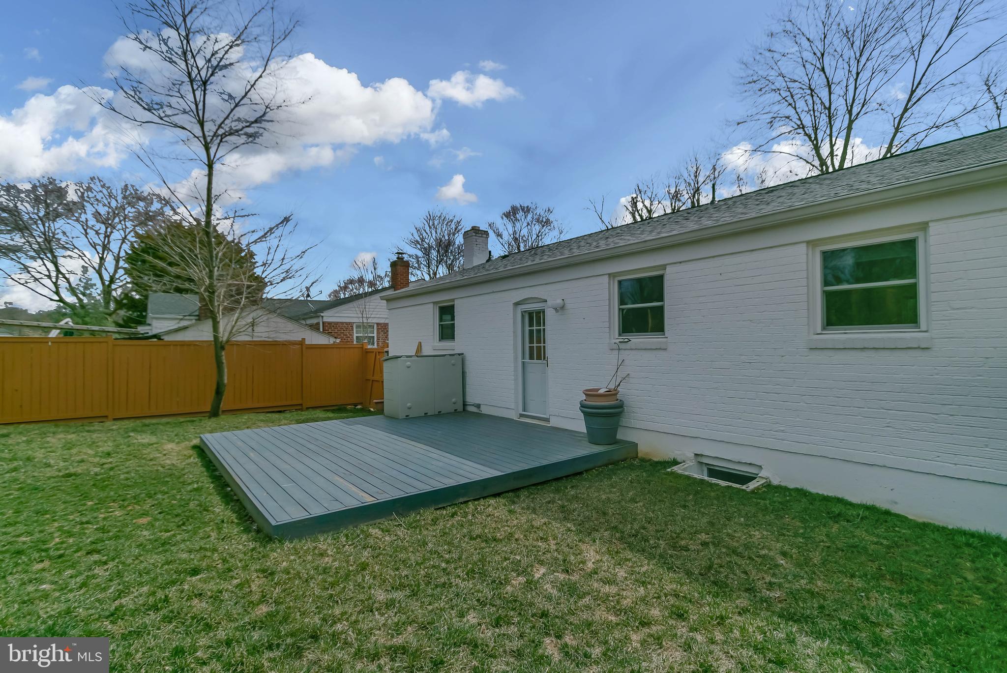 RANDOLPH HILLS - Residential Lease