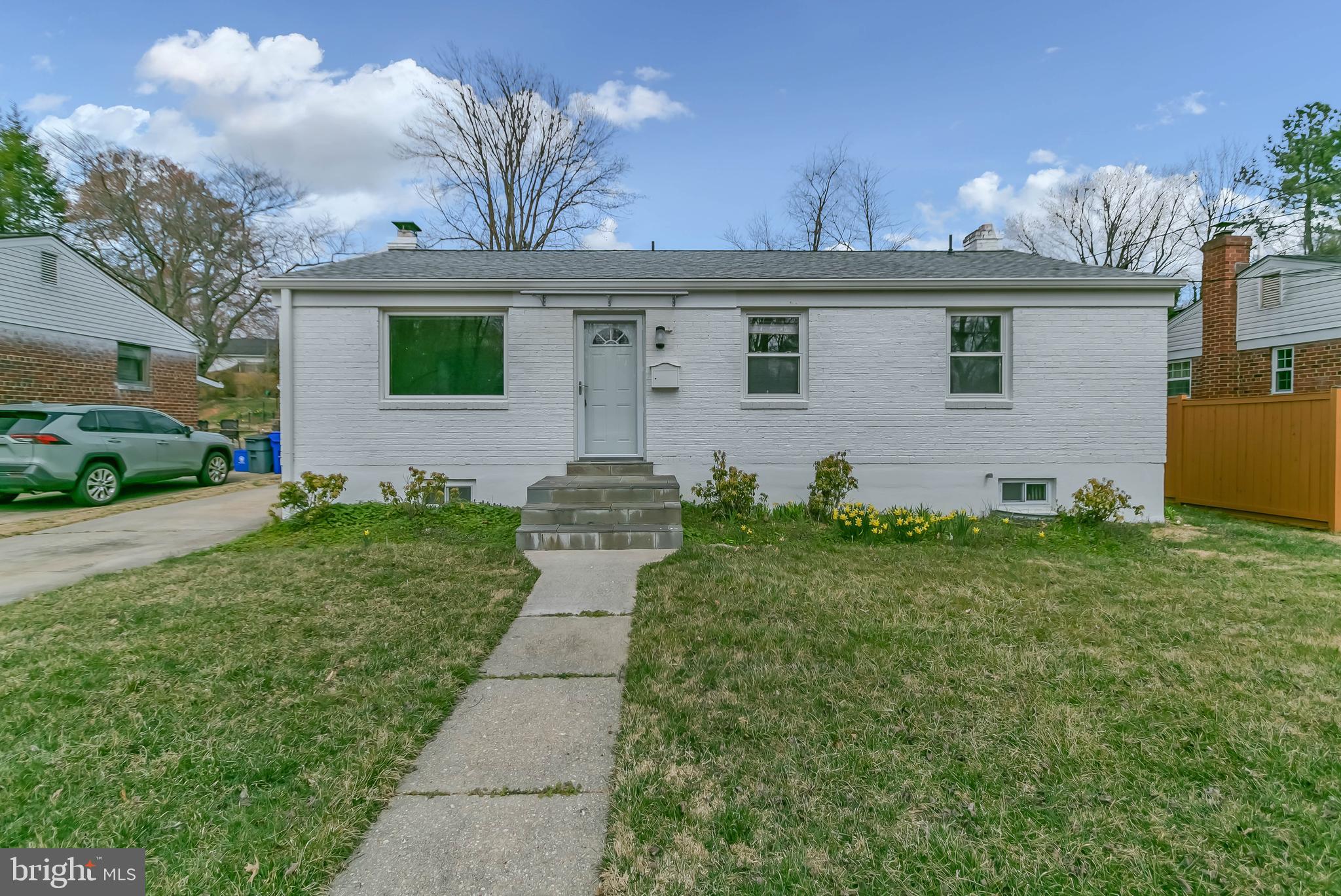 RANDOLPH HILLS - Residential Lease