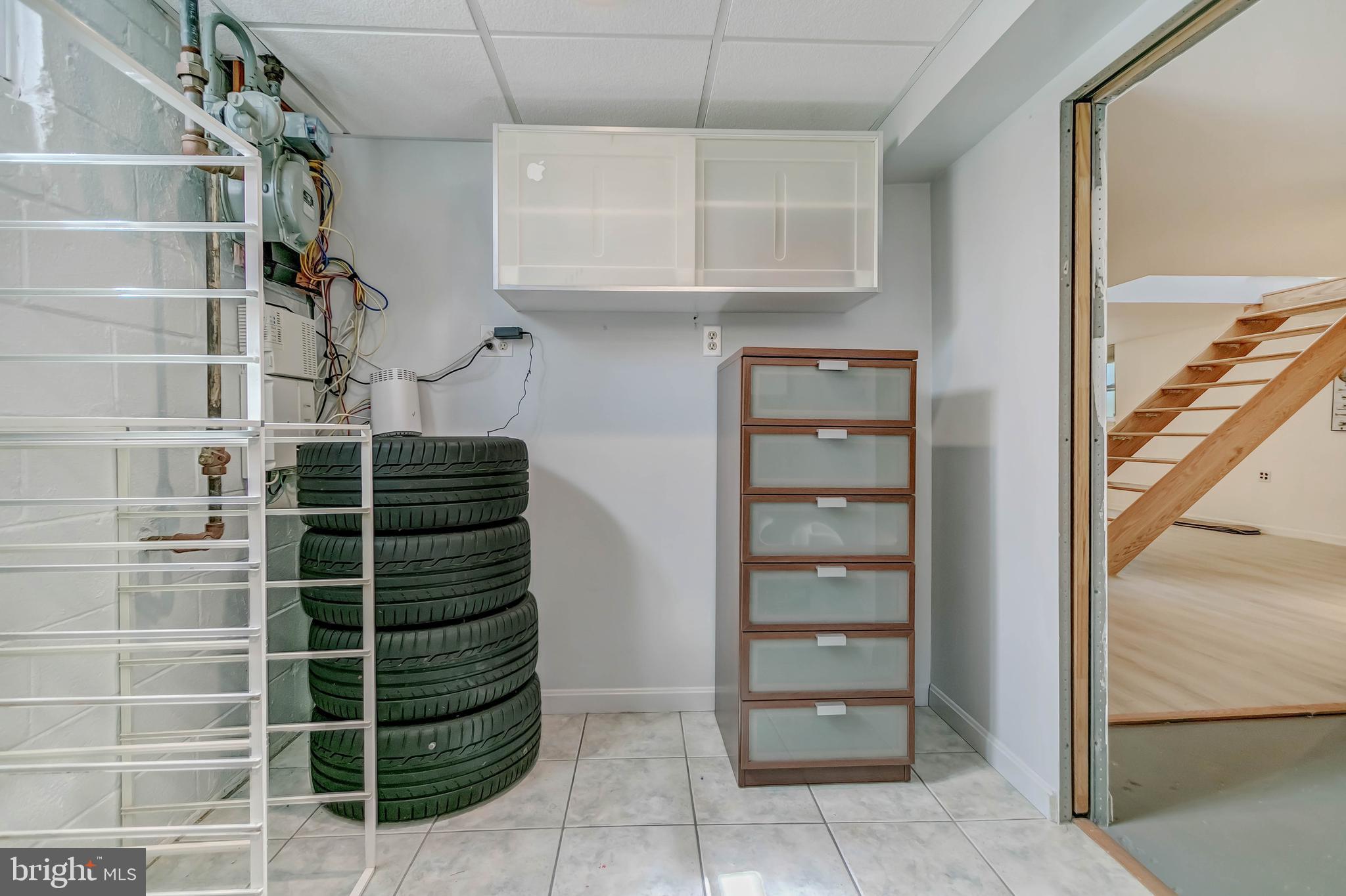 RANDOLPH HILLS - Residential Lease